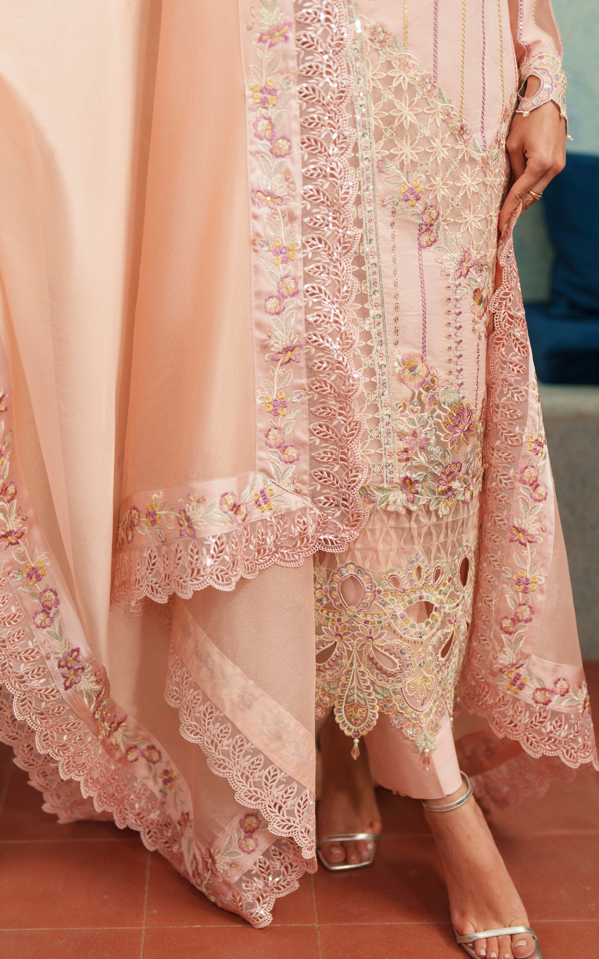 Asifa and Nabeel | Versa Luxury Lawn 26 | Crimson Courage VUL26-08-4
