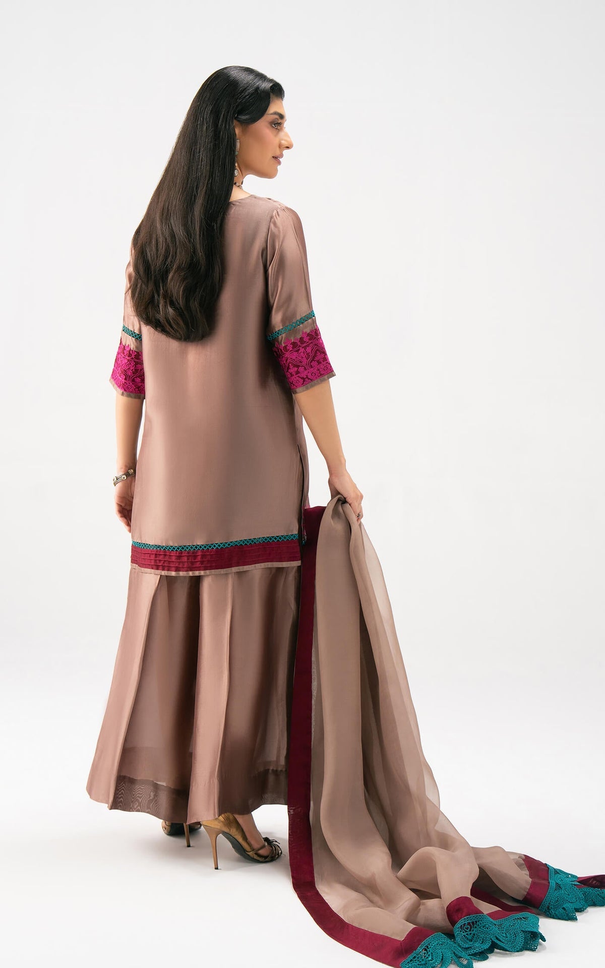 Asifa and Nabeel | Celevara Luxe | Velour Dawn-2
