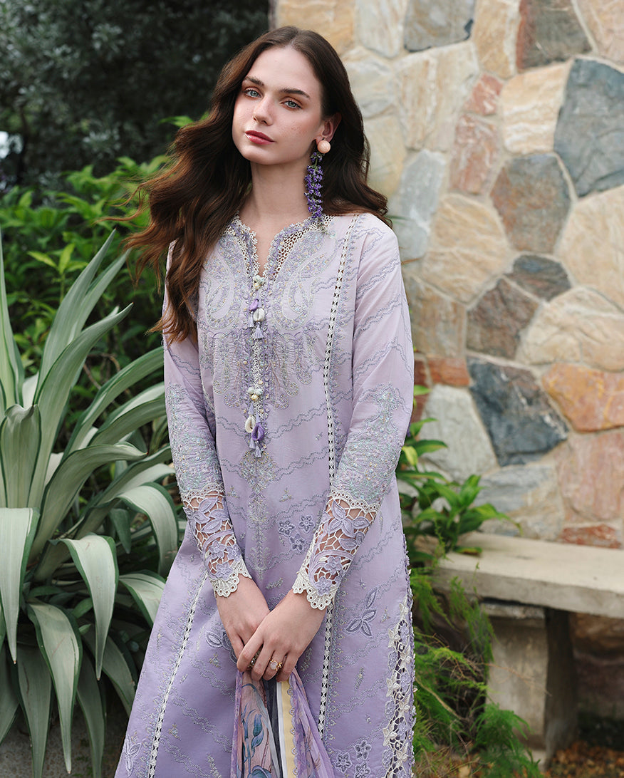 Mushq | The Secret Garden Lawn | Velvet Ivy, image 4
