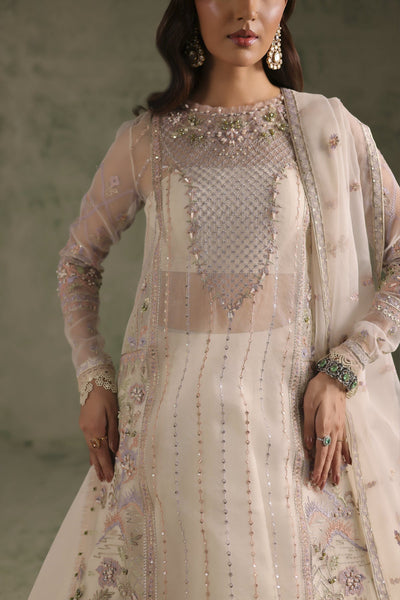 Imran Ramzan | Esmeree Wedding Formals | Véu de Flores