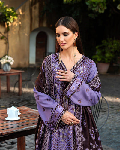 Mushq | Winter Broadway 25 | Villa Bramasole