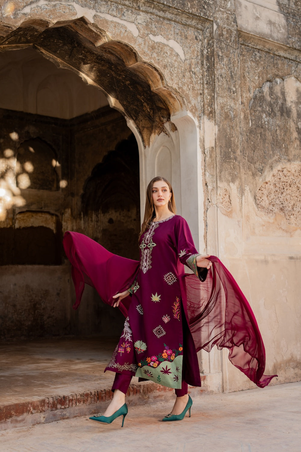 Vintage | Jehaan Luxury Edit | Soraya, image 2