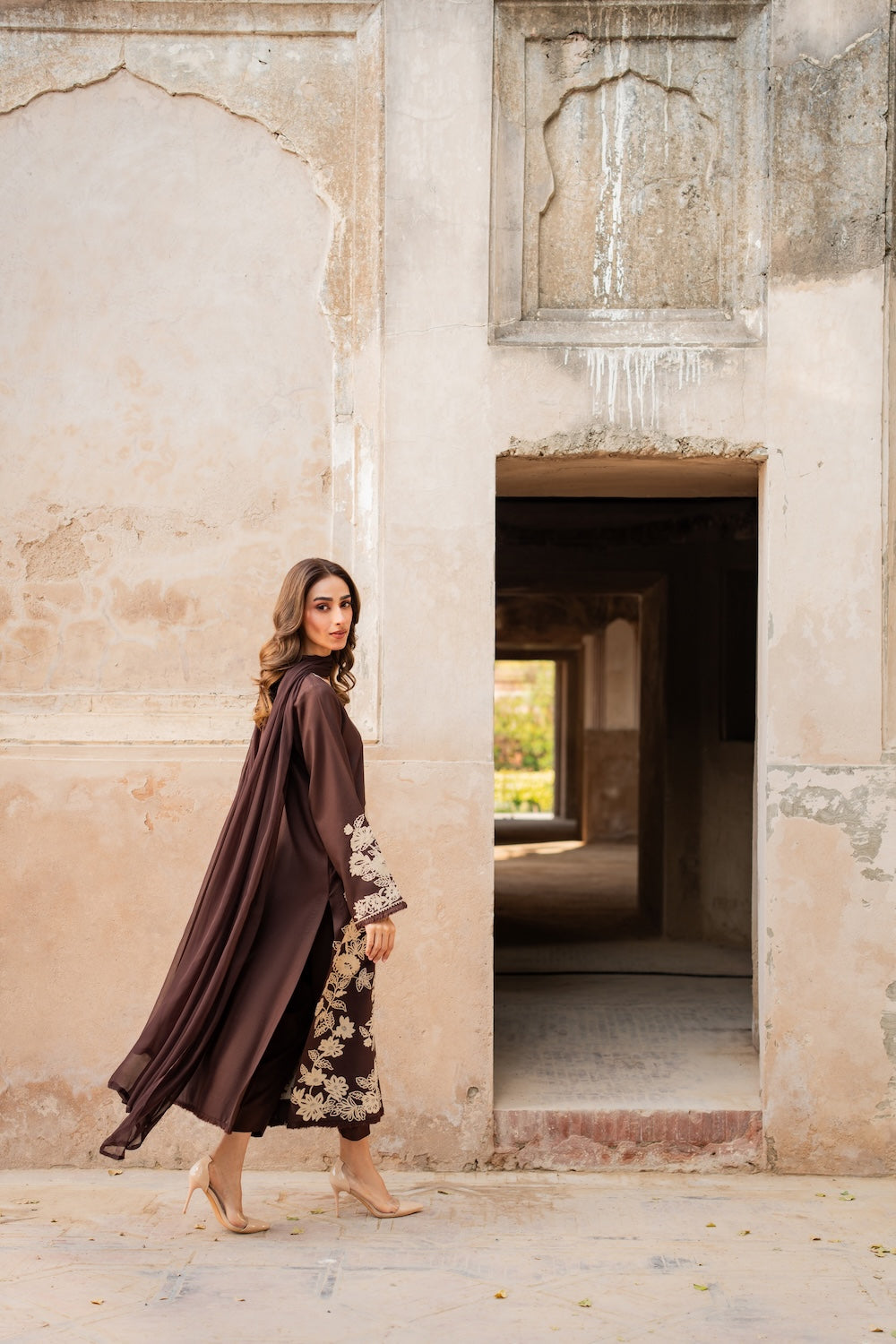 Vintage | Jehaan Luxury Edit | Maya, image 5