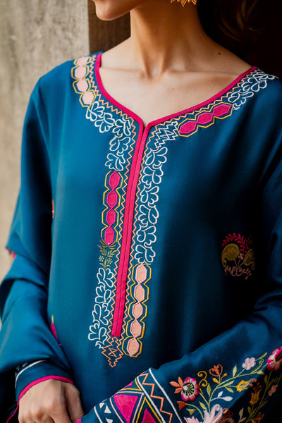 Vintage | Maaheru Formals | Aeesha
