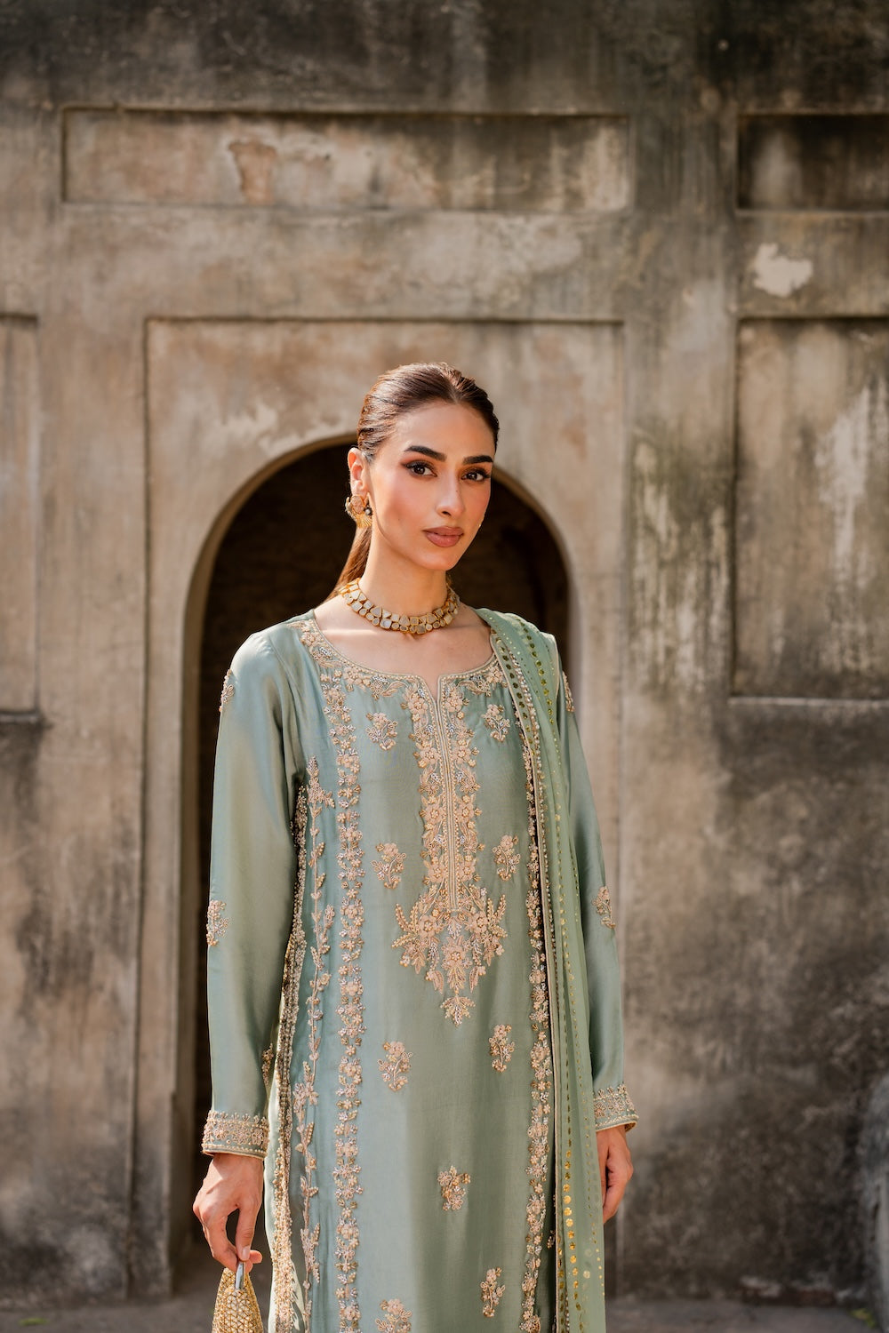 Vintage | Maaheru Formals | Nayab, image 3