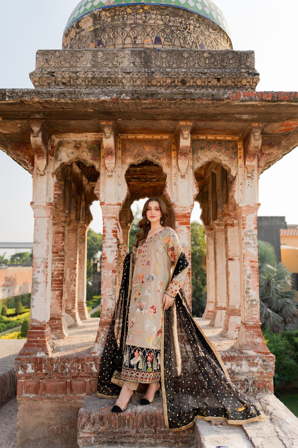 Vintage | Maaheru Formals | Malika, image 2