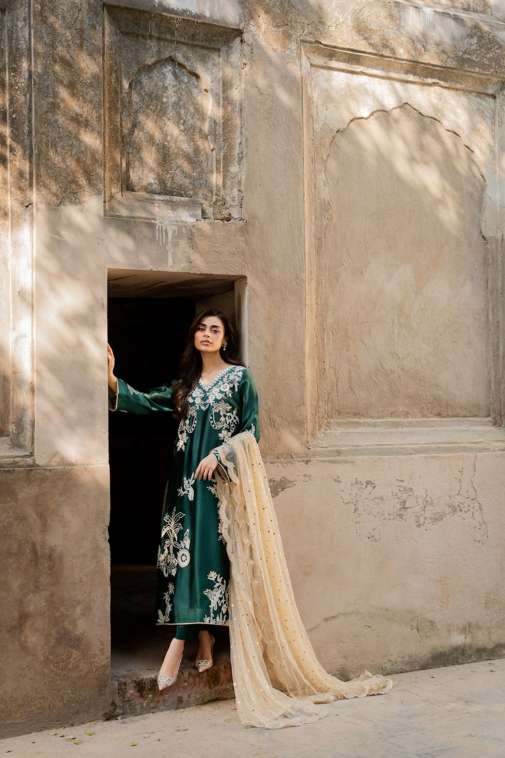 Vintage | Maaheru Formals | Narmeen, image 6