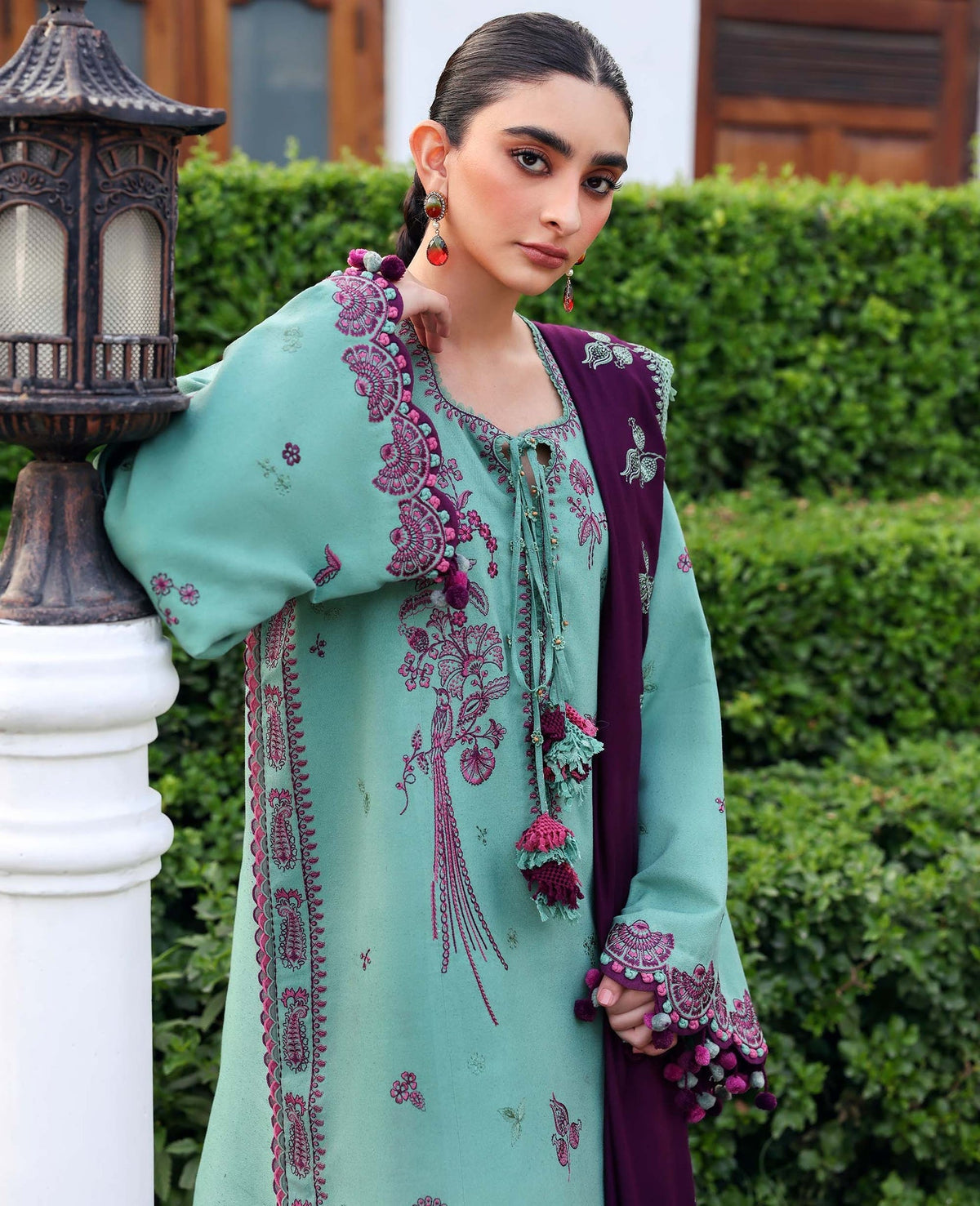 Republic Womenswear | Amaris Luxury Shawl 25 | Virella-3