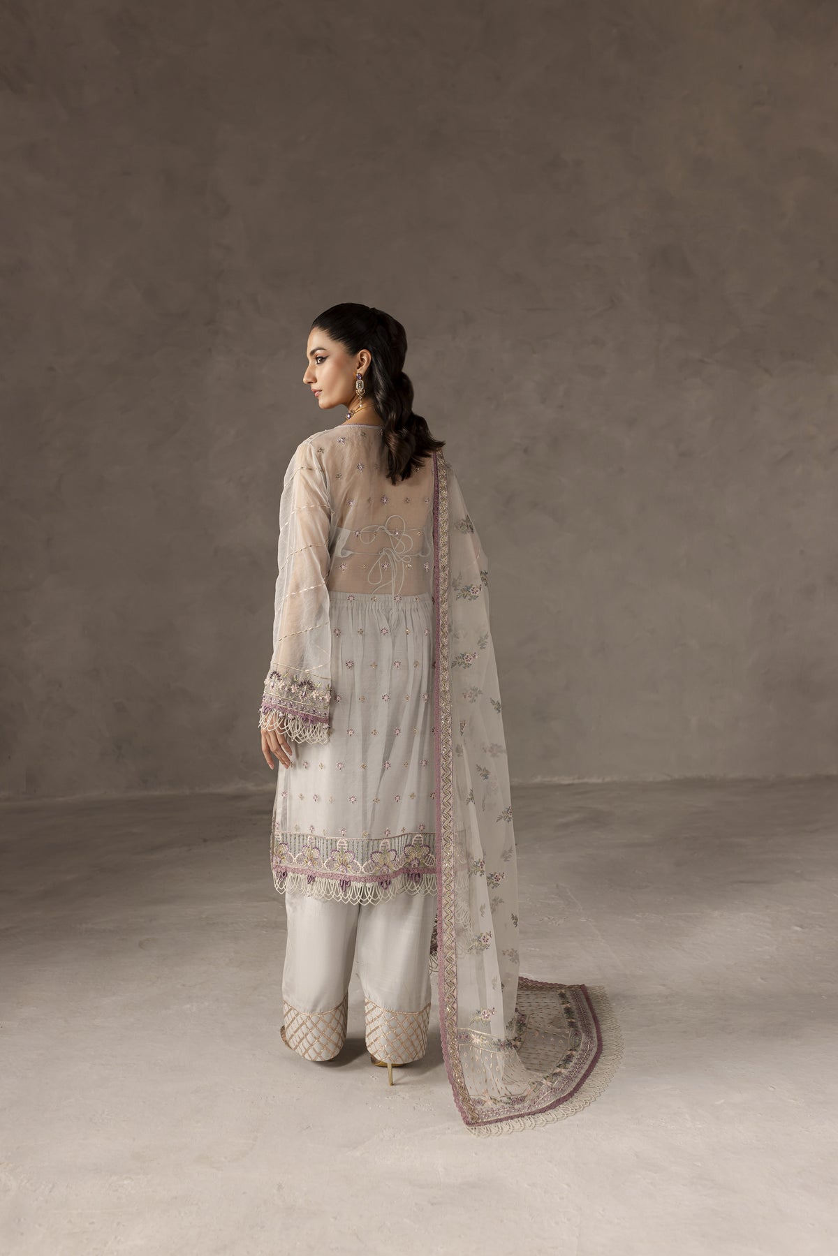Imran Ramzan | Eblour Wedding Formals | Voile de Jasmin-2