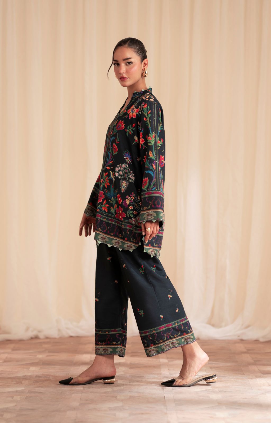Inayat | Cords 25 | Willow-4