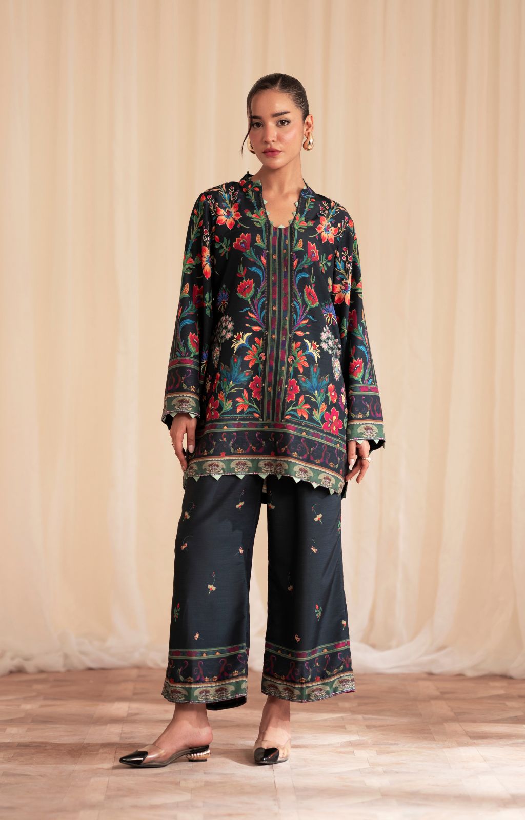 Inayat | Cords 25 | Willow-1