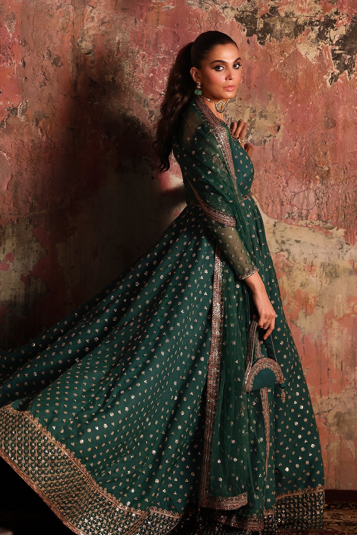 Charizma | Statement Formals | stm-5-08-7