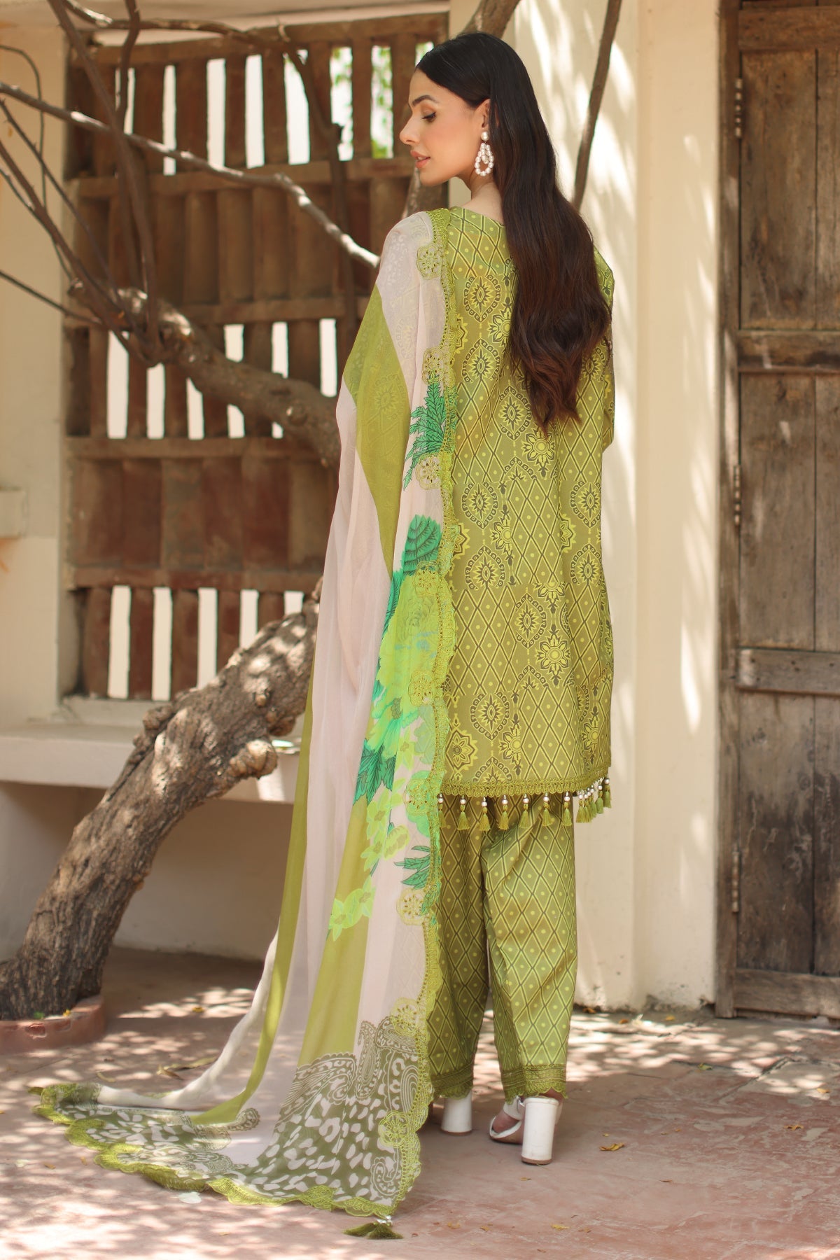 Charizma | Aniq Lawn | AN6-08, image 2