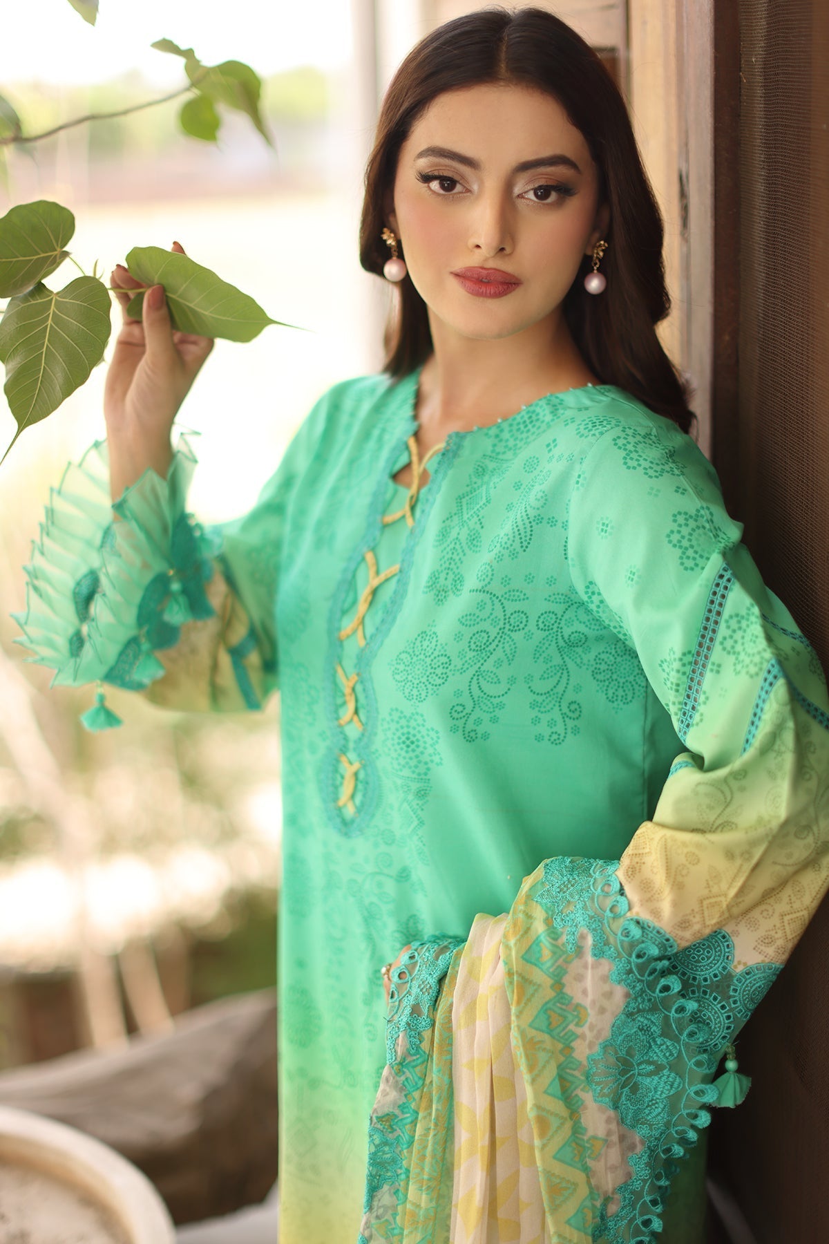 Charizma | Infinity Lawn | 3-PC UNSTITCHED EMBROIDERED LAWN COLLECTION IN6-08-4