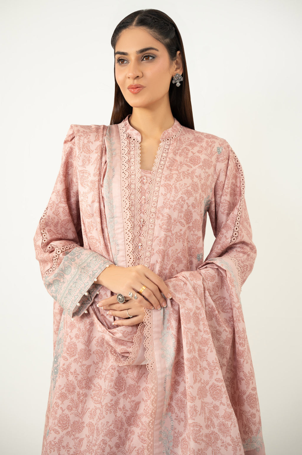 Zeen | Winter 25 | WFM34801-3