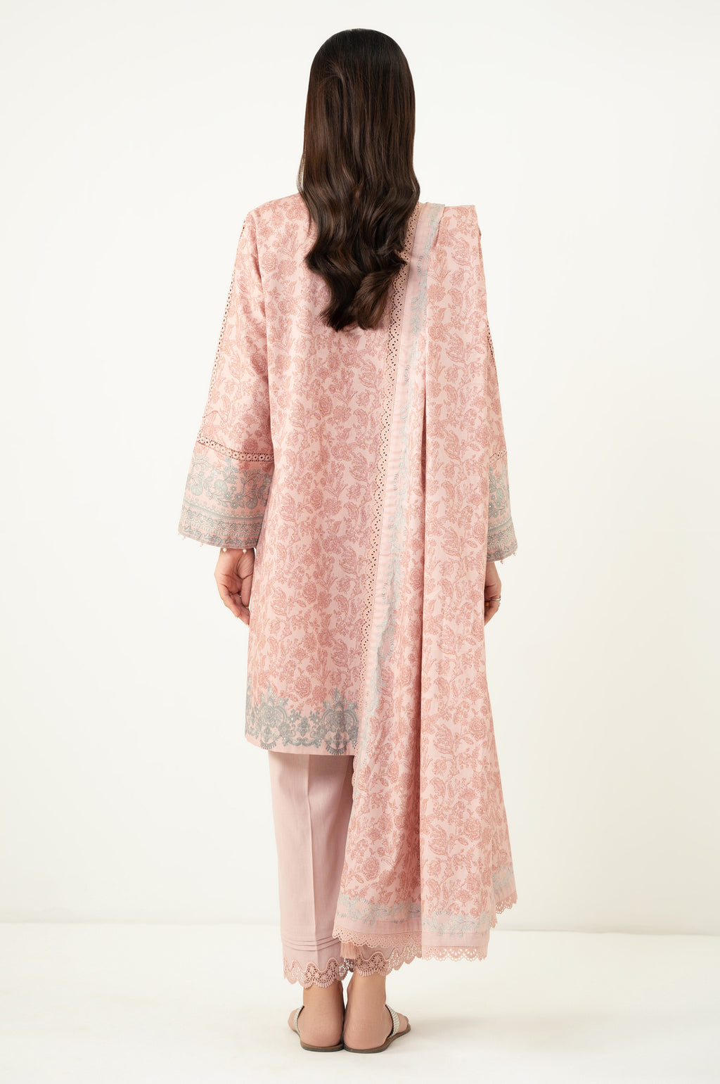 Zeen | Winter 25 | WFM34801-2