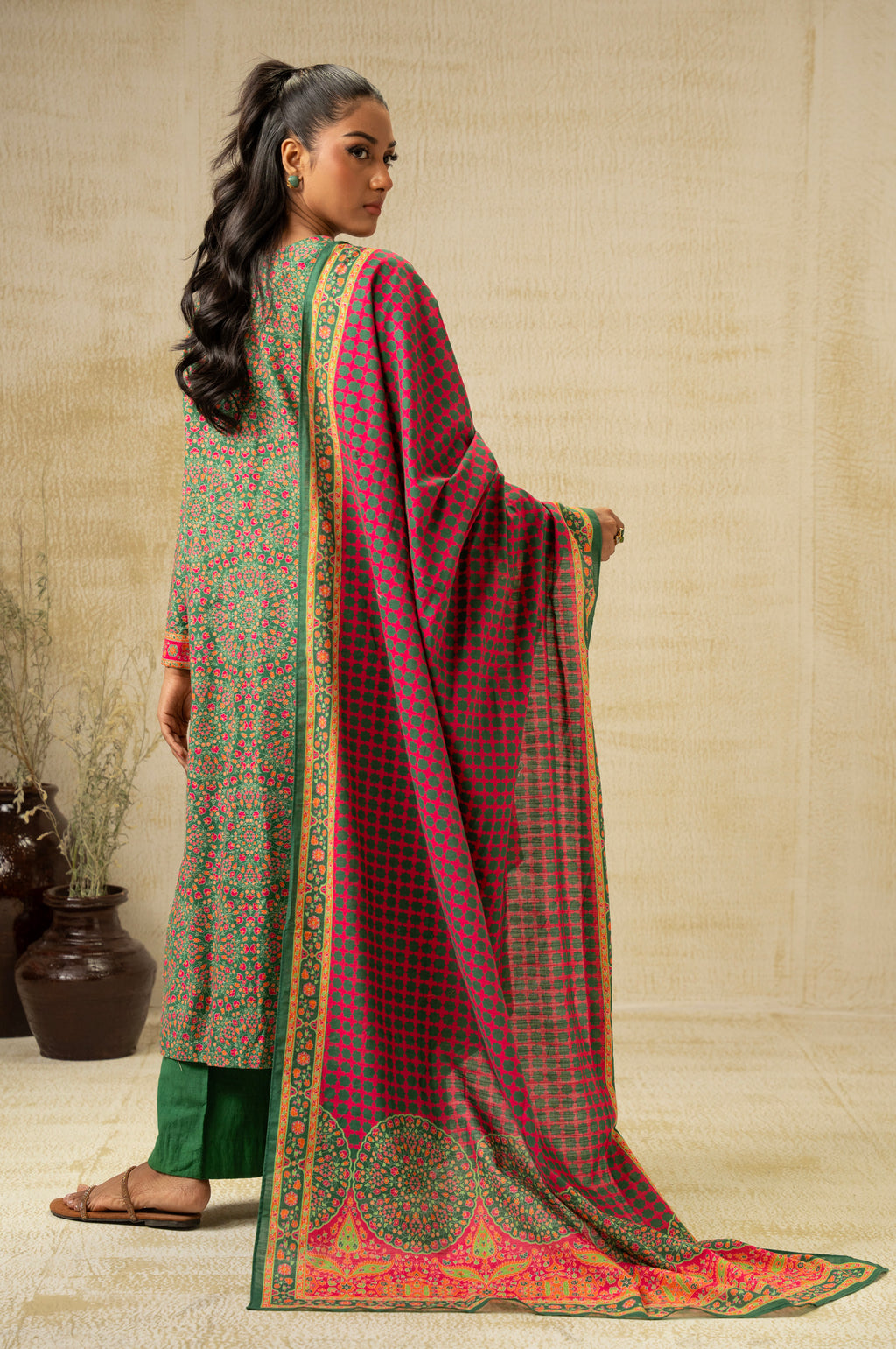 Zeen | Winter 25 | WFM35841-2