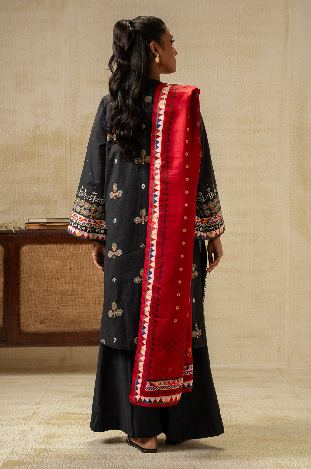 Zeen | Winter 25 | WFM35895-2