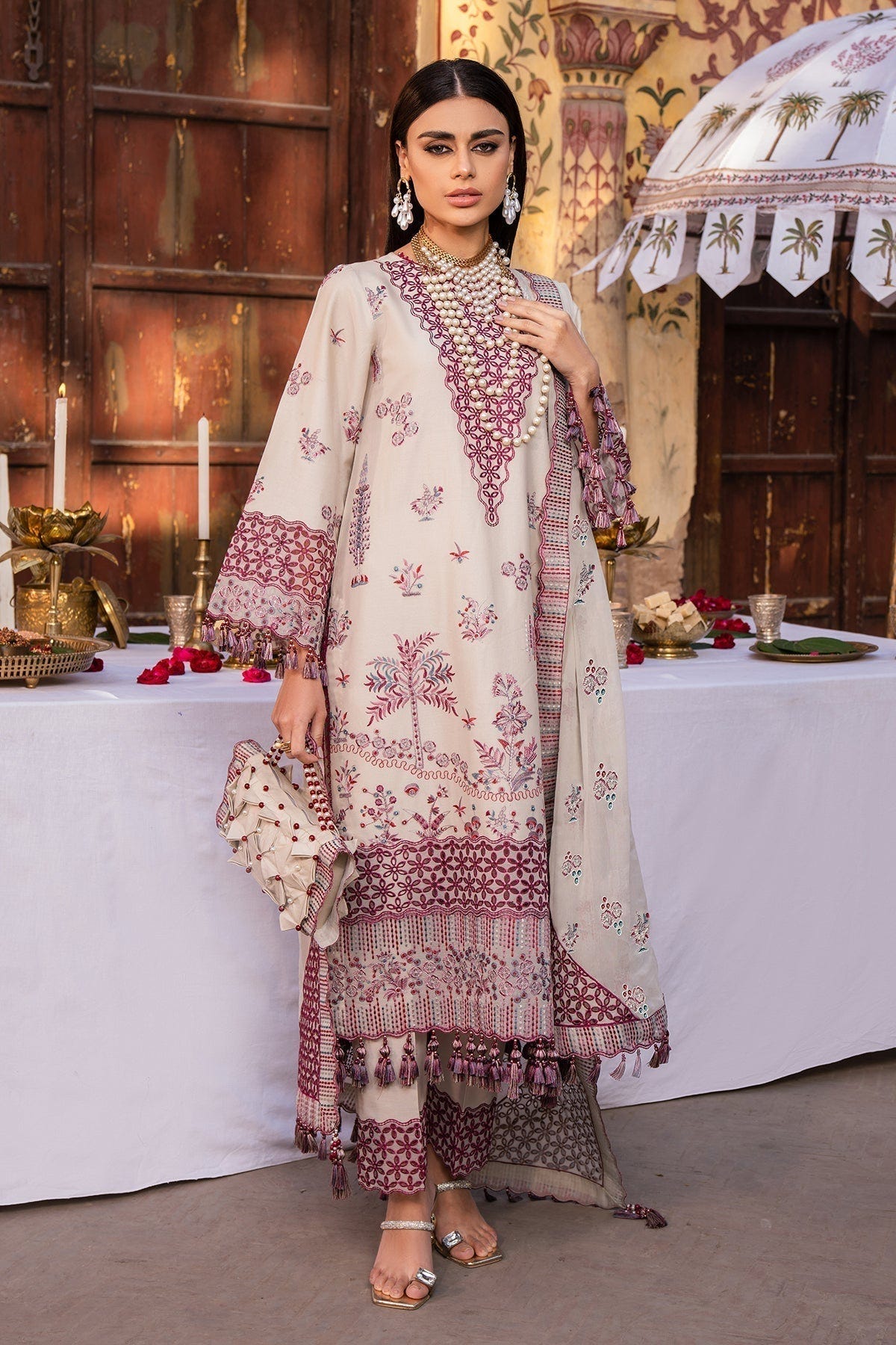 Alizeh | Rawayat Luxury Lawn 24 | Hayat -  Alizeh Luxury - Original Designer Dress - House of Maryam
