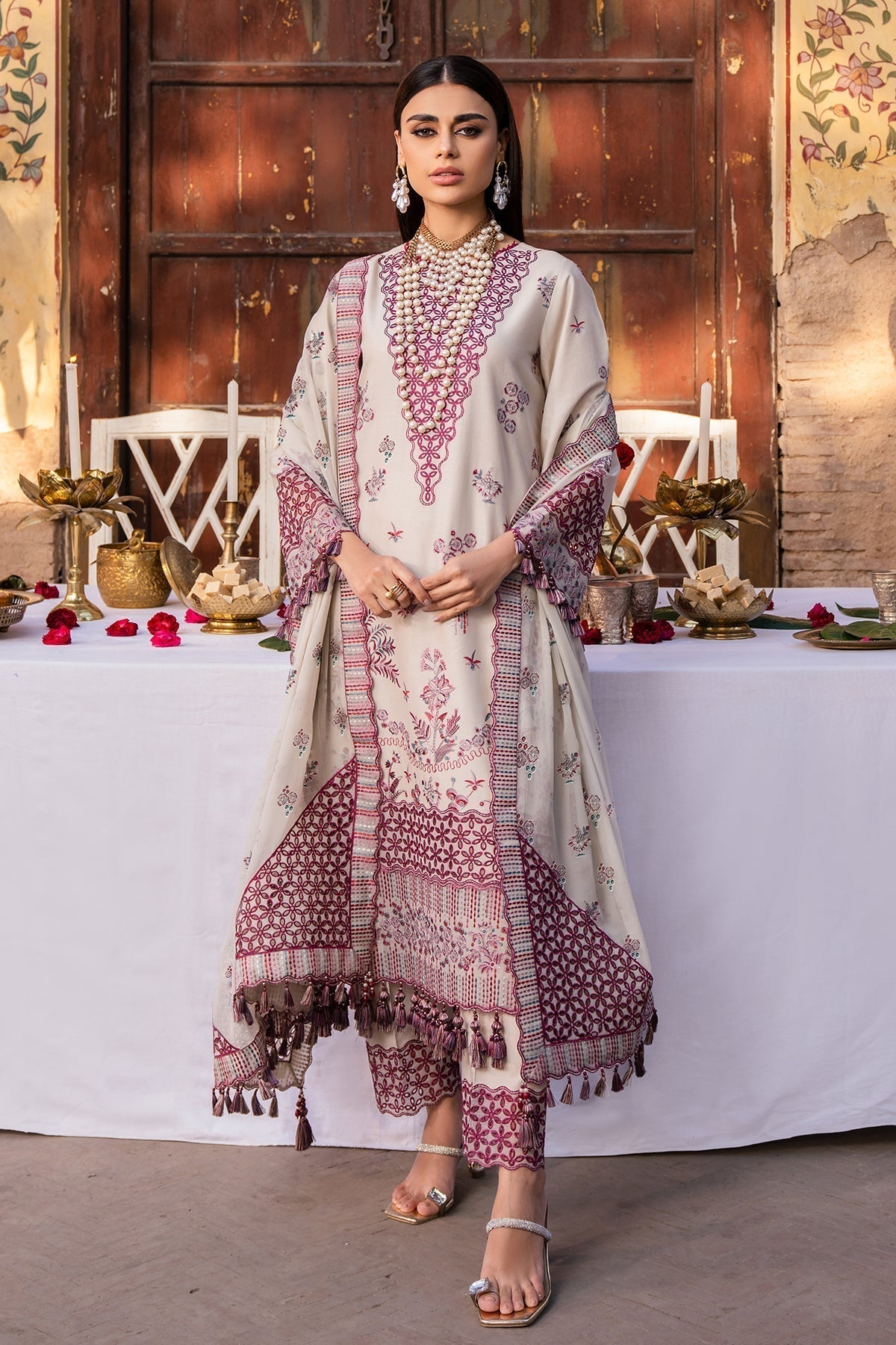 Alizeh | Rawayat Luxury Lawn 24 | Hayat -  Alizeh Luxury - Original Designer Dress - House of Maryam