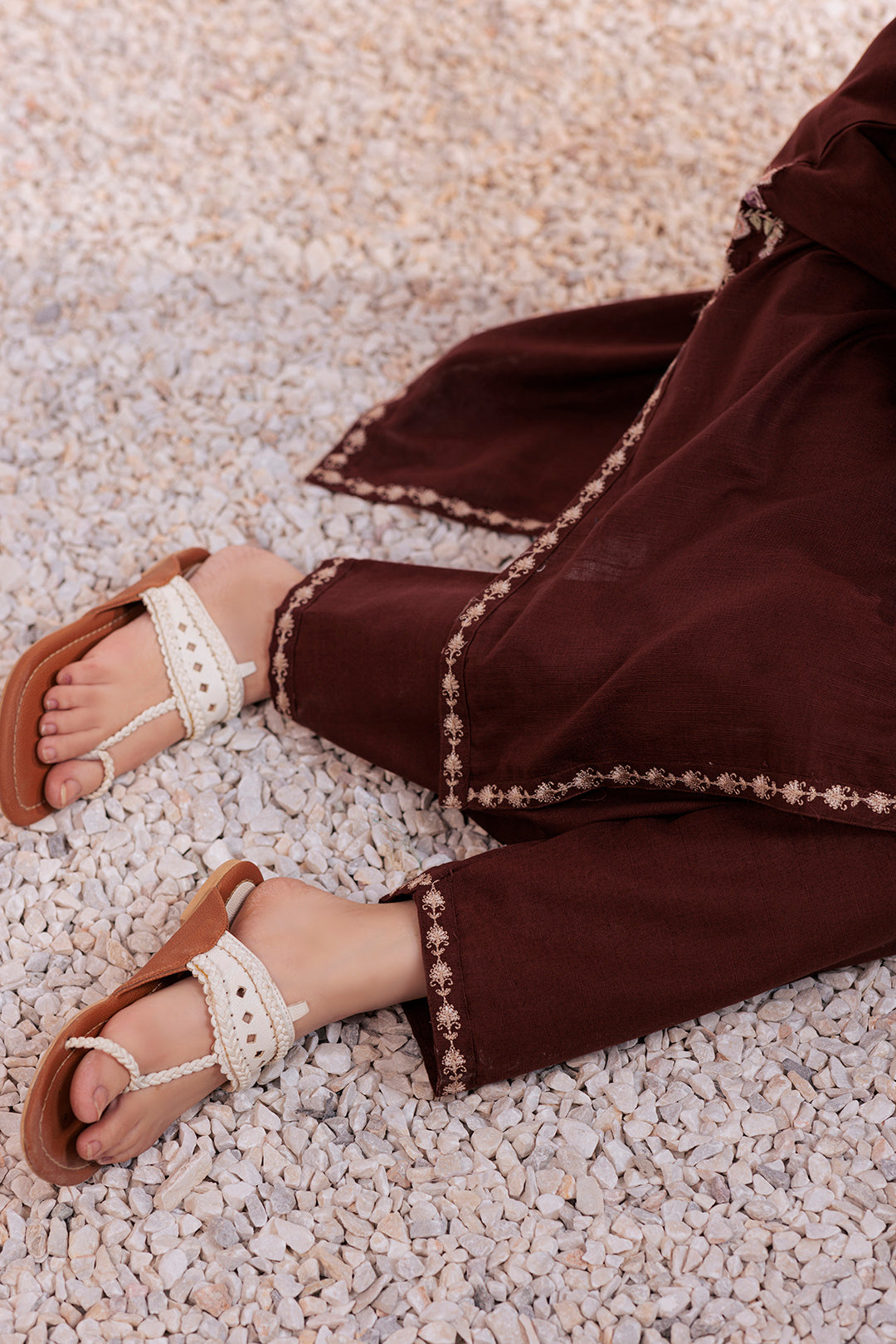 Zellbury | Winter Pret | Embroidered Kurta Trouser - 1290 -  Zellbury Women Signature Pret - Original Designer Dress - House of Maryam