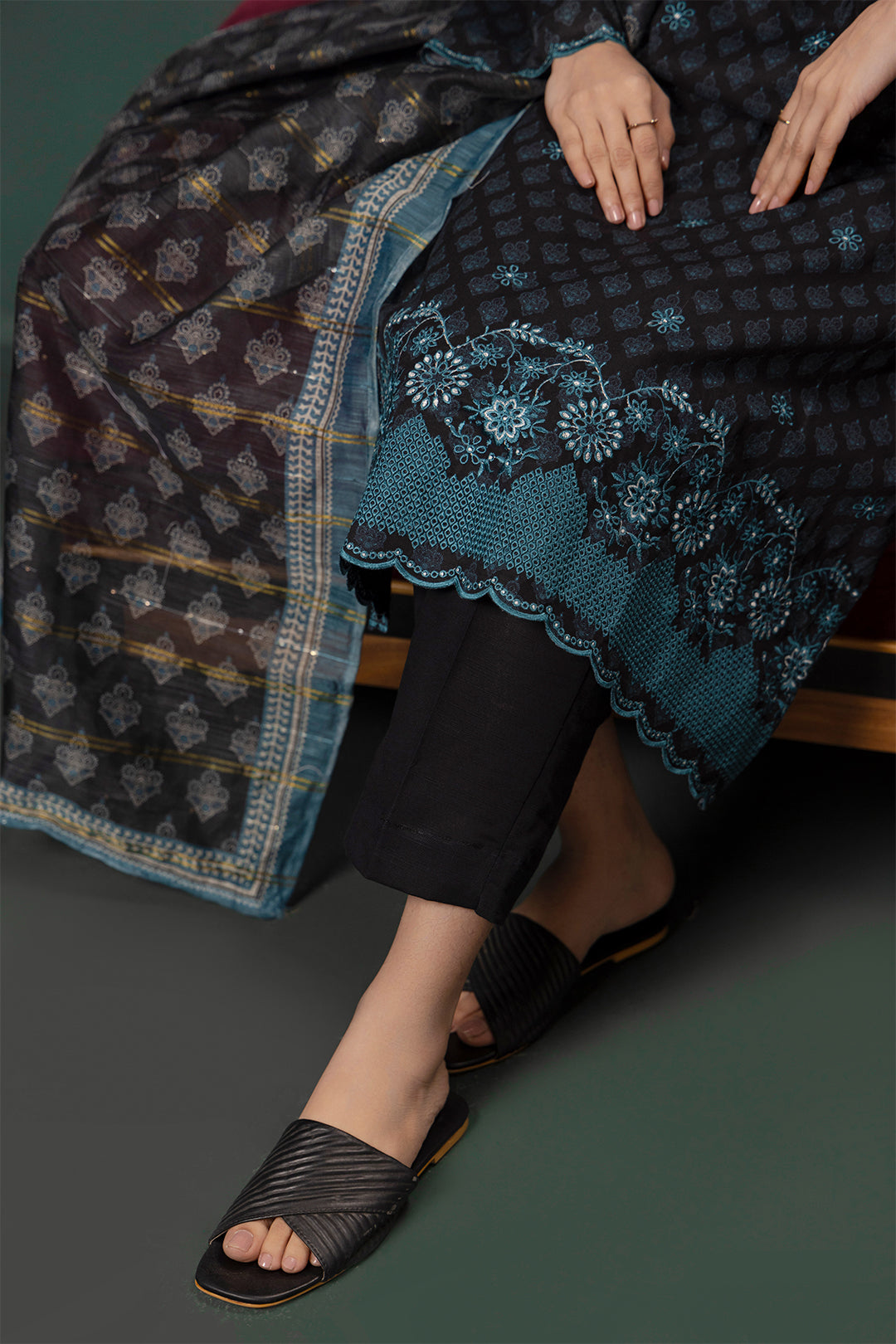 Zellbury | Summer Pret | Embroidered Kurta Dupatta Trouser - 2835 -  Zellbury Women Essential Pret - Original Designer Dress - House of Maryam