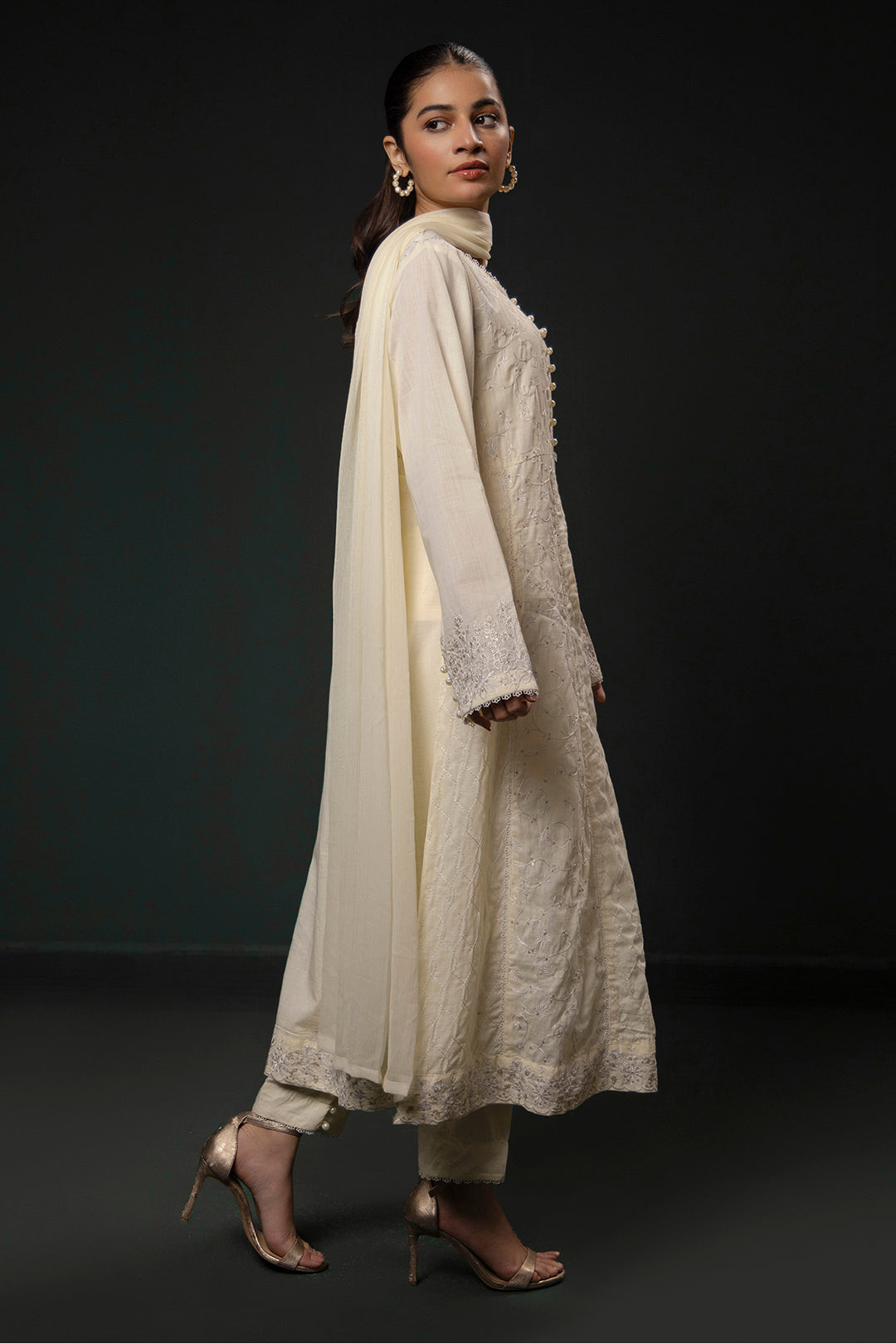 Zellbury | Summer Pret | Embroidered Kurta Dupatta Trouser - 3332 -  Zellbury Women Signature Pret - Original Designer Dress - House of Maryam