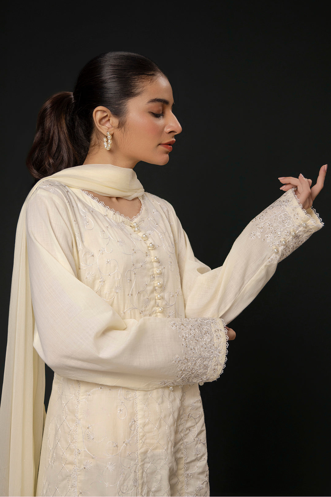 Zellbury | Summer Pret | Embroidered Kurta Dupatta Trouser - 3332 -  Zellbury Women Signature Pret - Original Designer Dress - House of Maryam