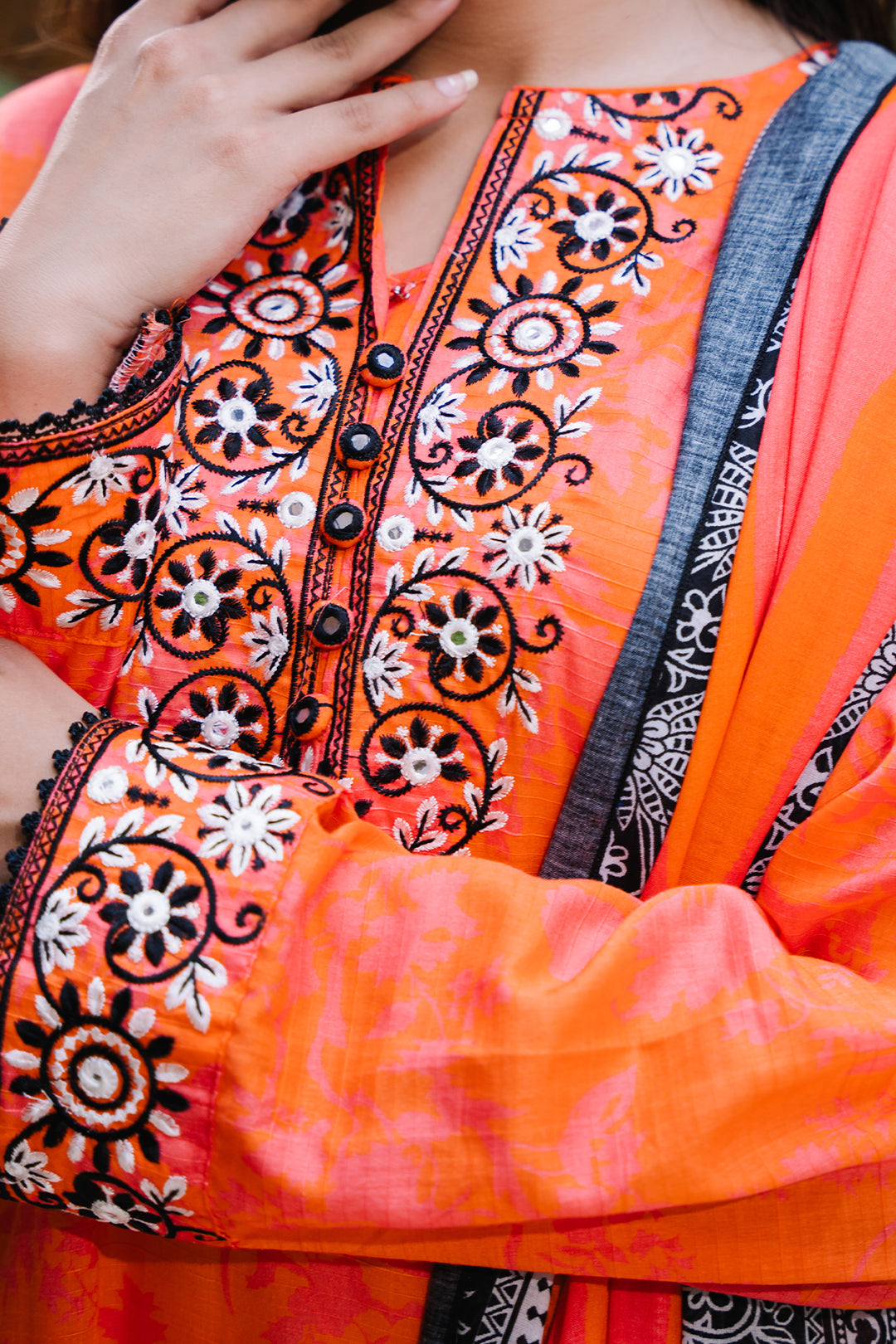 Zellbury | Summer Pret | Embroidered Kurta Dupatta - 2077 -  Zellbury Women Essential Pret - Original Designer Dress - House of Maryam