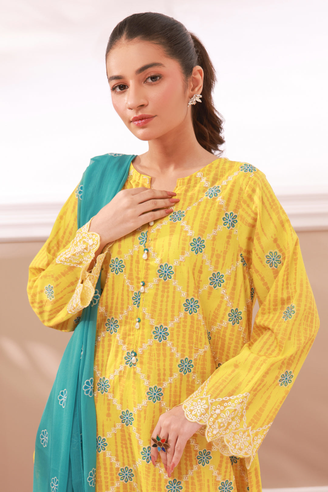 Zellbury | Summer Pret | Embroidered Kurta Dupatta Trouser - 2133 -  Zellbury Women Signature Pret - Original Designer Dress - House of Maryam