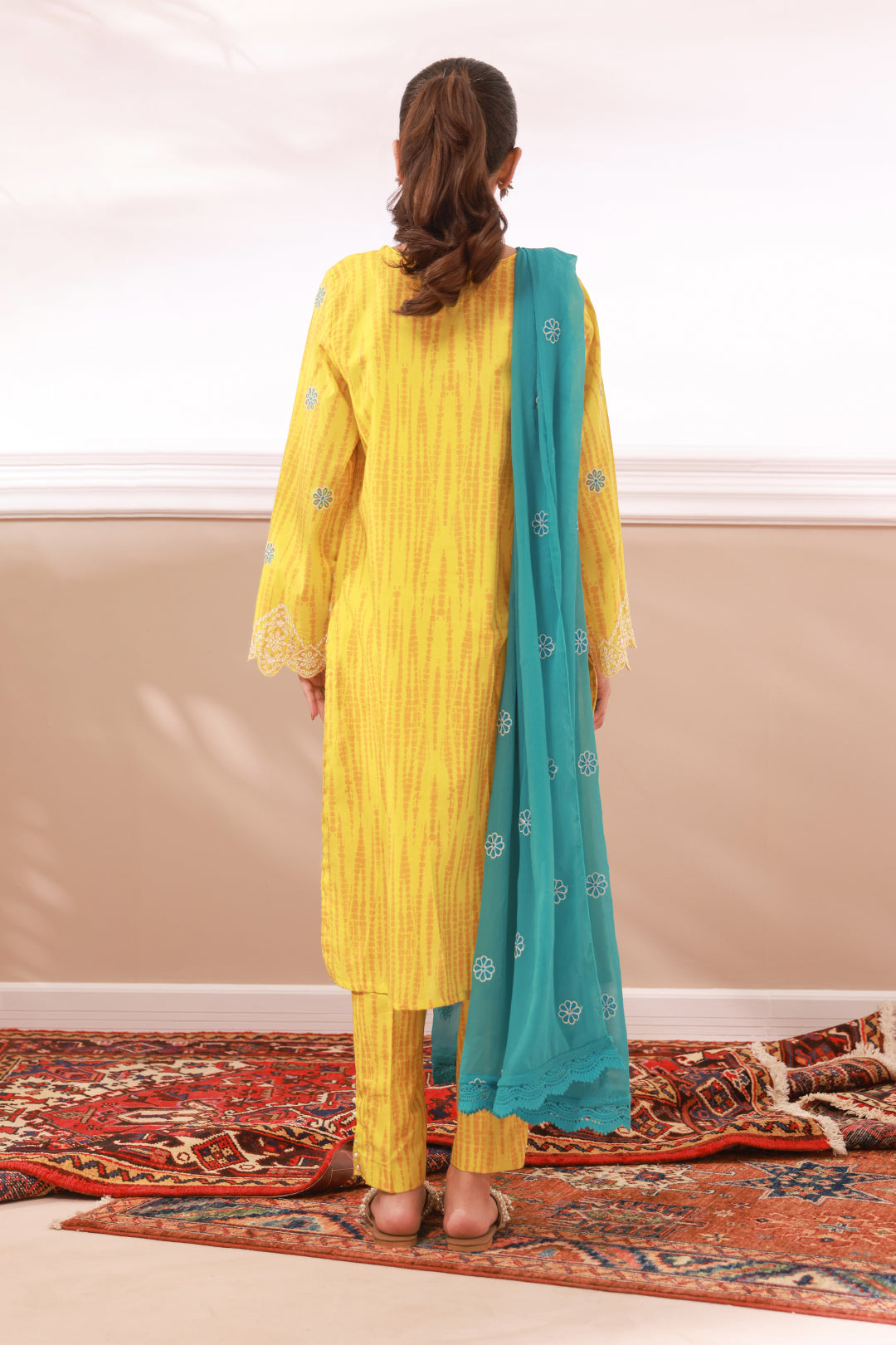 Zellbury | Summer Pret | Embroidered Kurta Dupatta Trouser - 2133 -  Zellbury Women Signature Pret - Original Designer Dress - House of Maryam