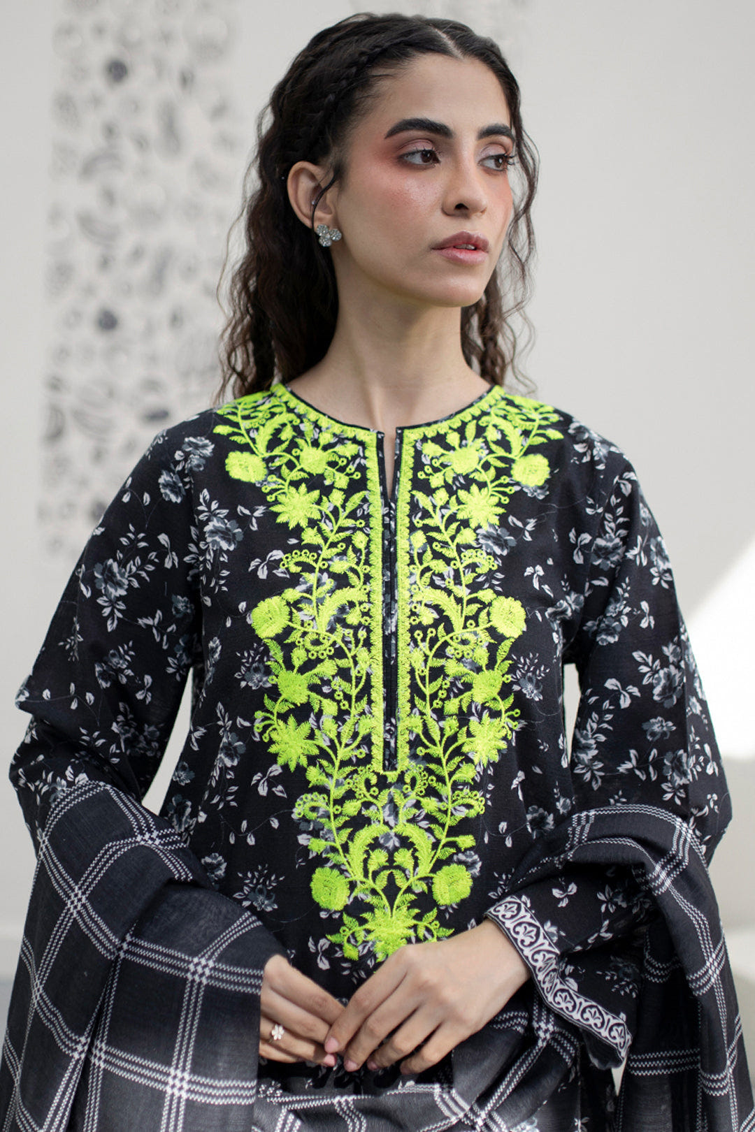 Zellbury | Winter Pret | Embroidered Kurta Dupatta - 1525 -  Zellbury Women Essential Pret - Original Designer Dress - House of Maryam
