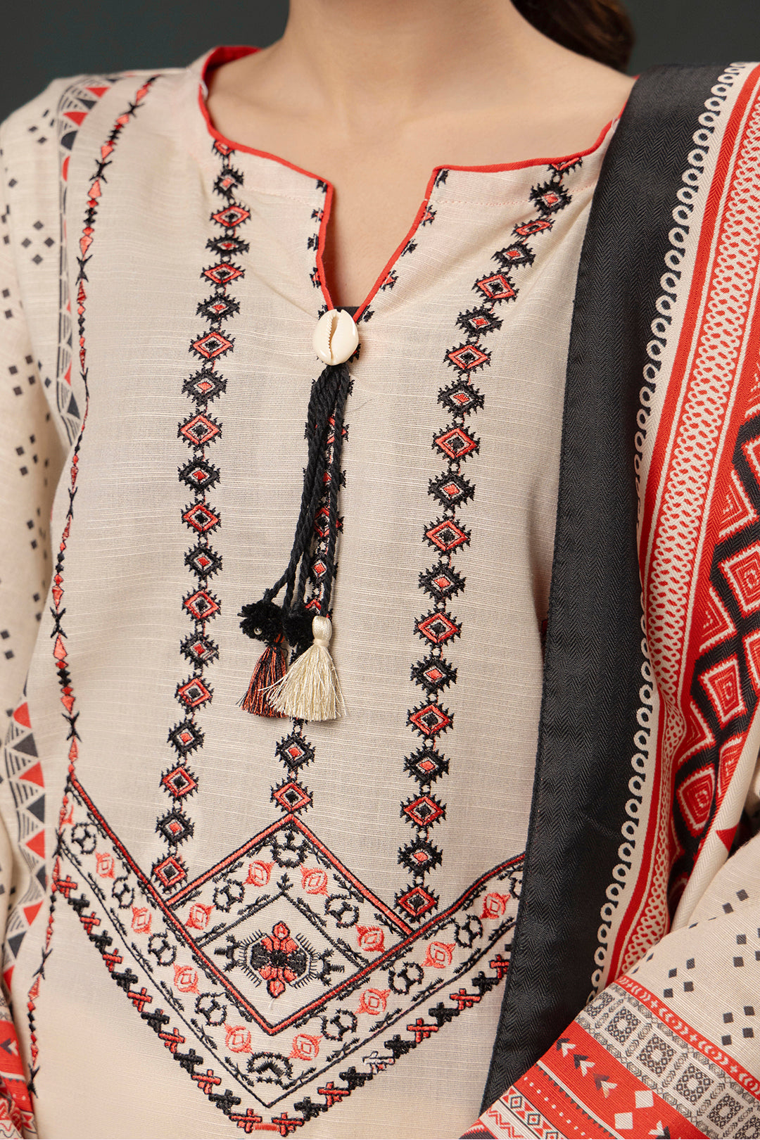 Zellbury | Winter Pret | Embroidered Kurta Shawl - 2937 -  Zellbury Women Essential Pret - Original Designer Dress - House of Maryam