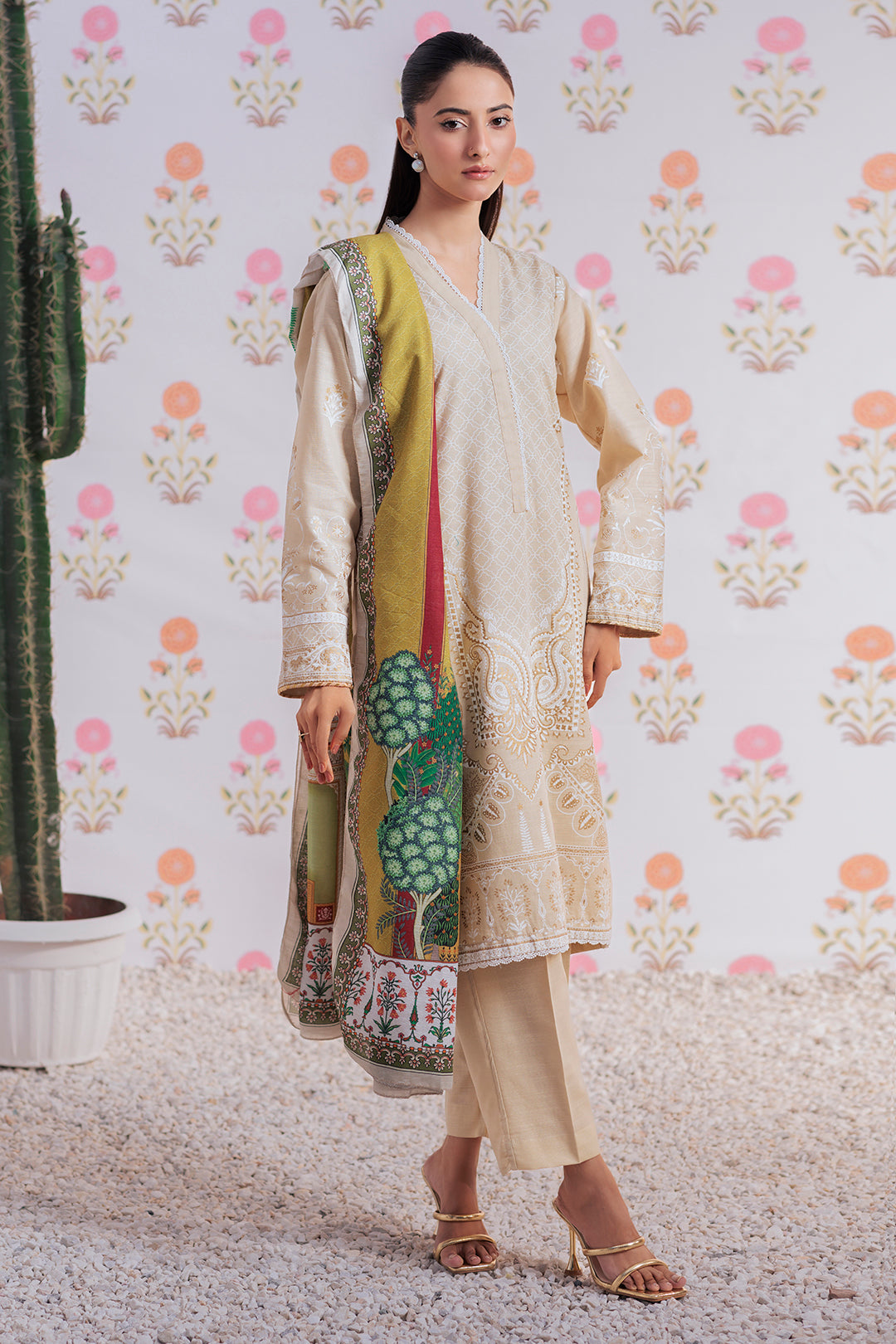 Zellbury | Winter Pret | Embroidered Kurta Dupatta Trouser - 2950 -  Zellbury Women Essential Pret - Original Designer Dress - House of Maryam