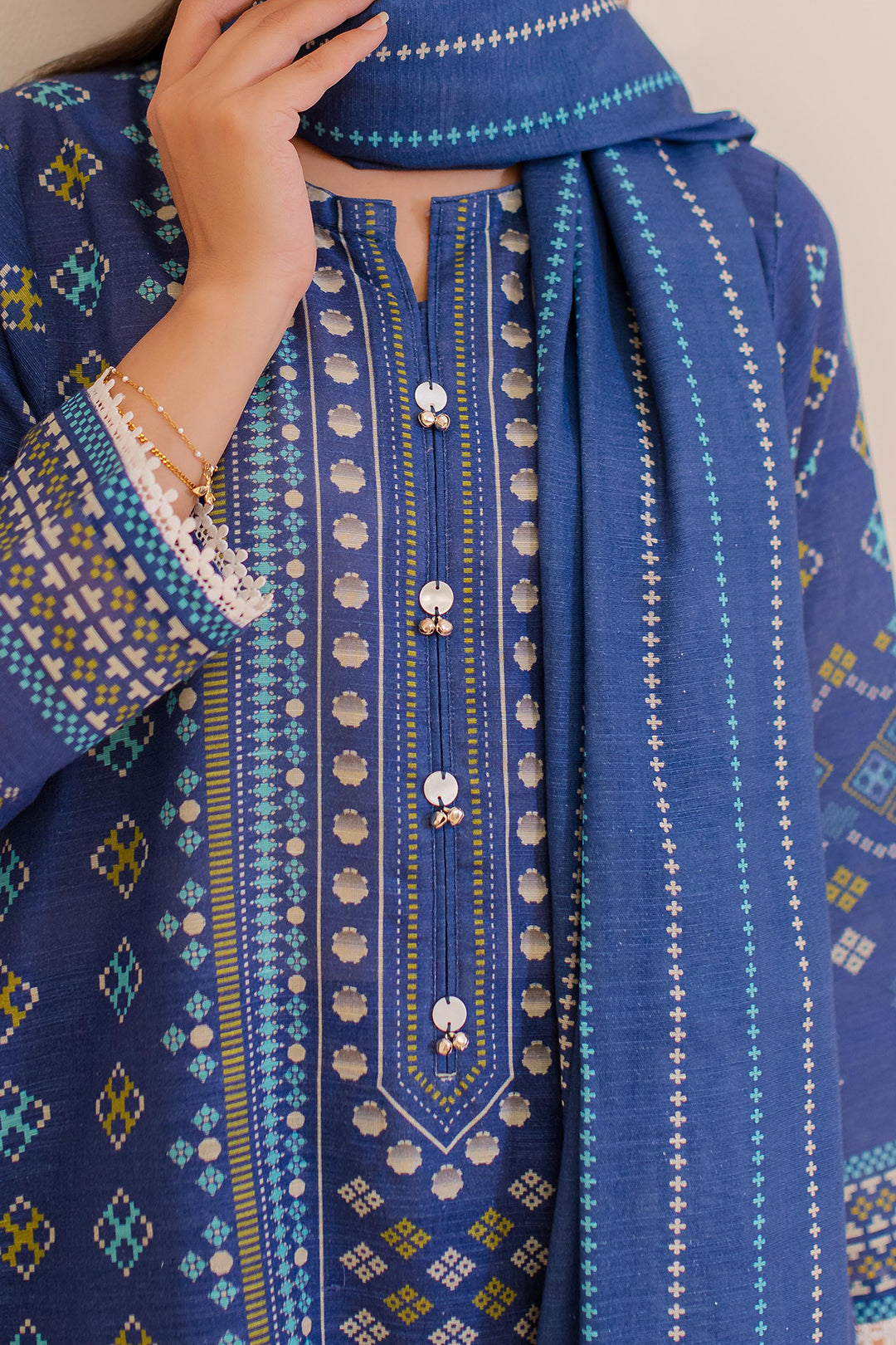 Zellbury | Winter Pret | Kurta Dupatta Trouser - 3039 -  Zellbury Women Essential Pret - Original Designer Dress - House of Maryam