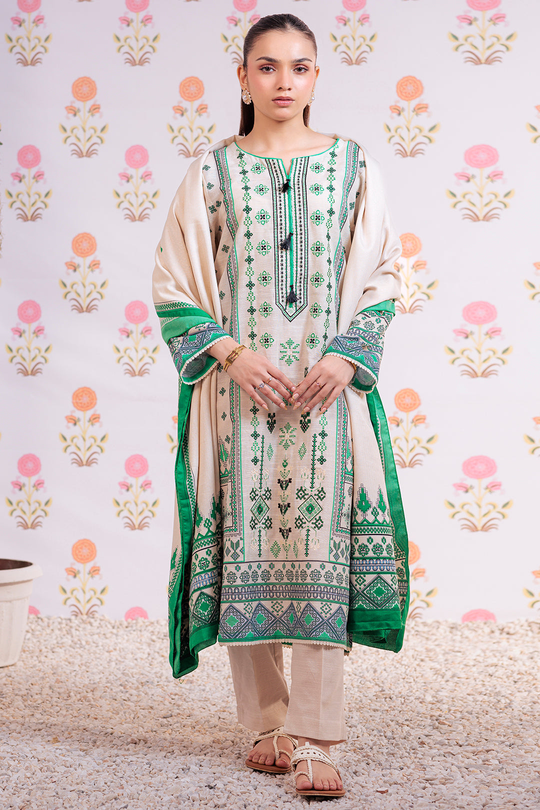 Zellbury | Winter Pret | Embroidered Kurta Dupatta Trouser - 3075 -  Zellbury Women Essential Pret - Original Designer Dress - House of Maryam