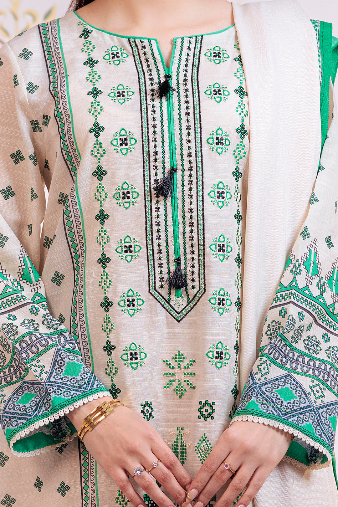 Zellbury | Winter Pret | Embroidered Kurta Dupatta Trouser - 3075 -  Zellbury Women Essential Pret - Original Designer Dress - House of Maryam