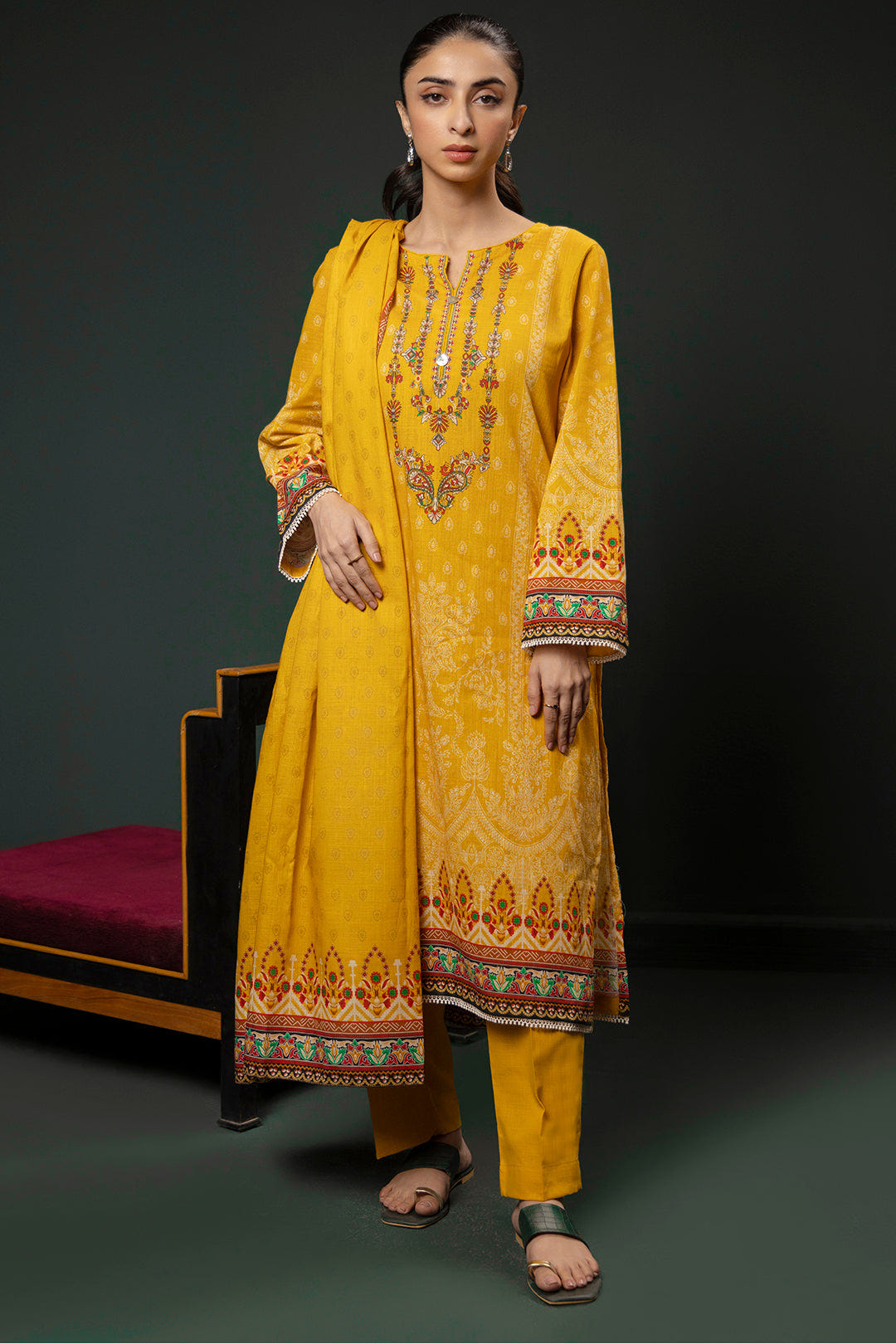 Zellbury | Winter Pret | Kurta Dupatta Trouser - 3151 -  Zellbury Women Essential Pret - Original Designer Dress - House of Maryam