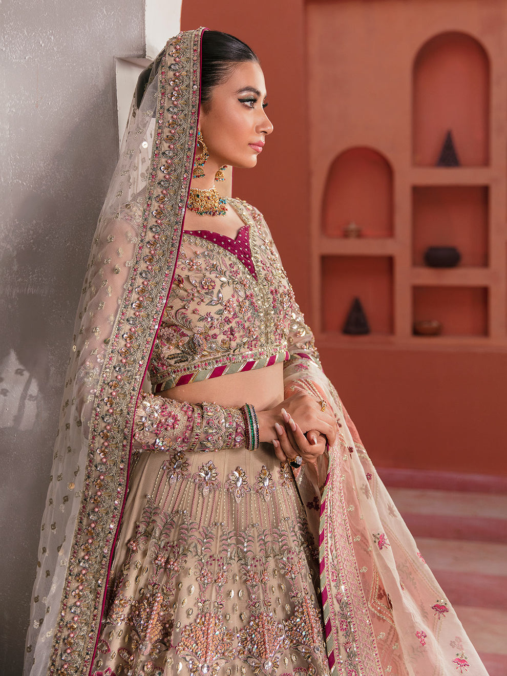 Gulaal | Wedding Formals | ANSHAH GL-WS-22V1-28 (IVORY WHITE LEHNGA CHOLI)