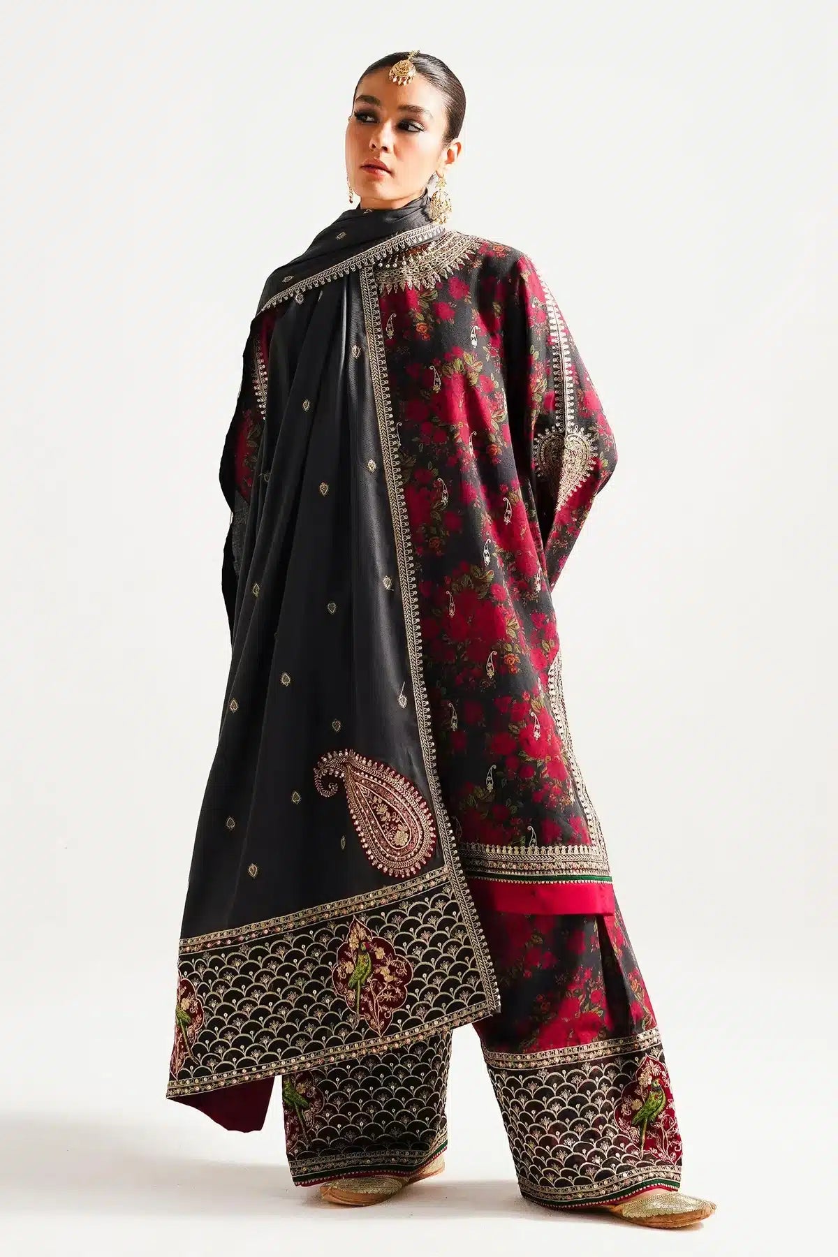 Zara ShahJahan | Winter Shawl 23 | WS23-D3 -  Zara Sahjahan Luxury - Original Designer Dress - House of Maryam