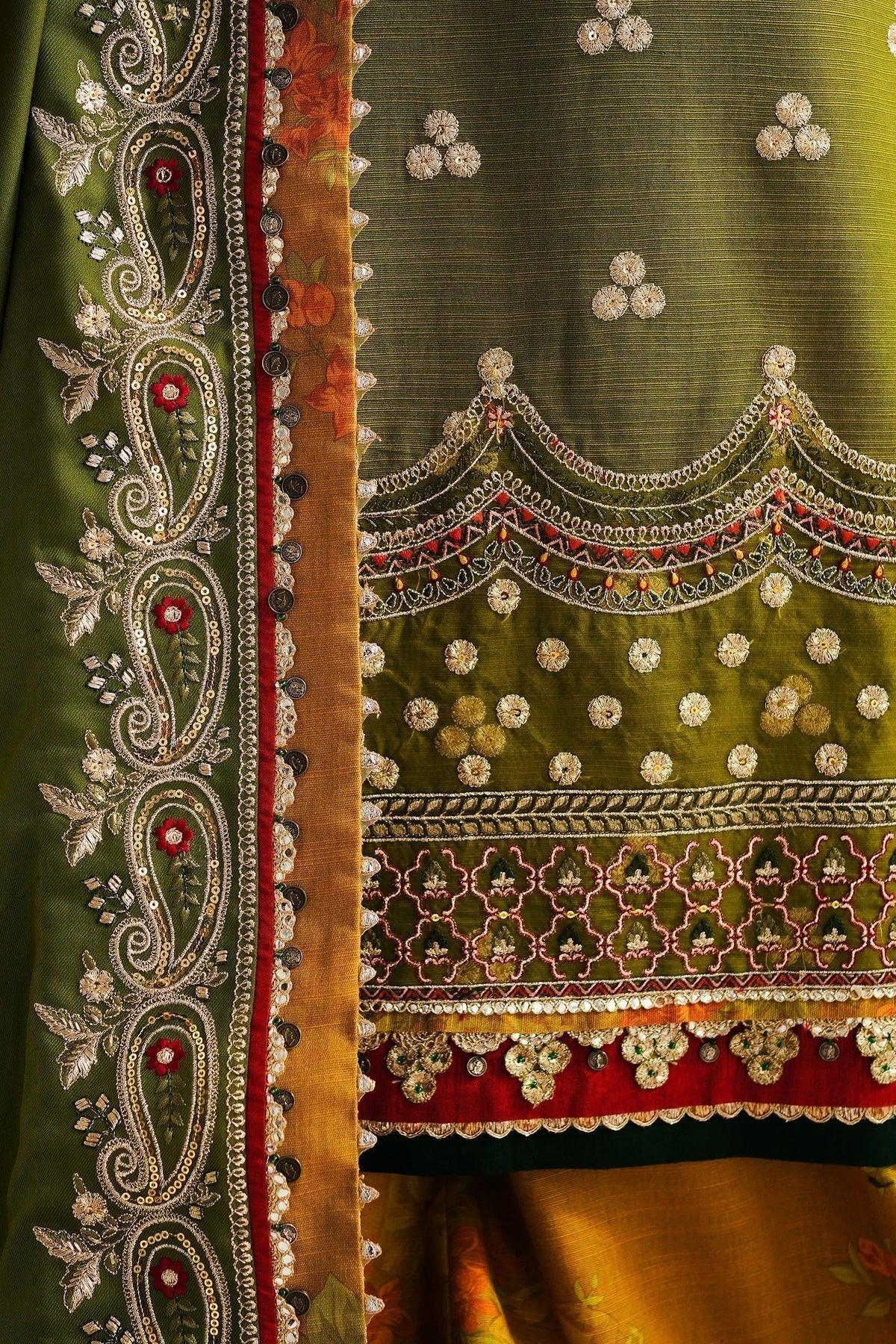 Zara ShahJahan | Winter Shawl 23 | WS23-D6 -  Zara Shahjahan Luxury - Original Designer Dress - House of Maryam