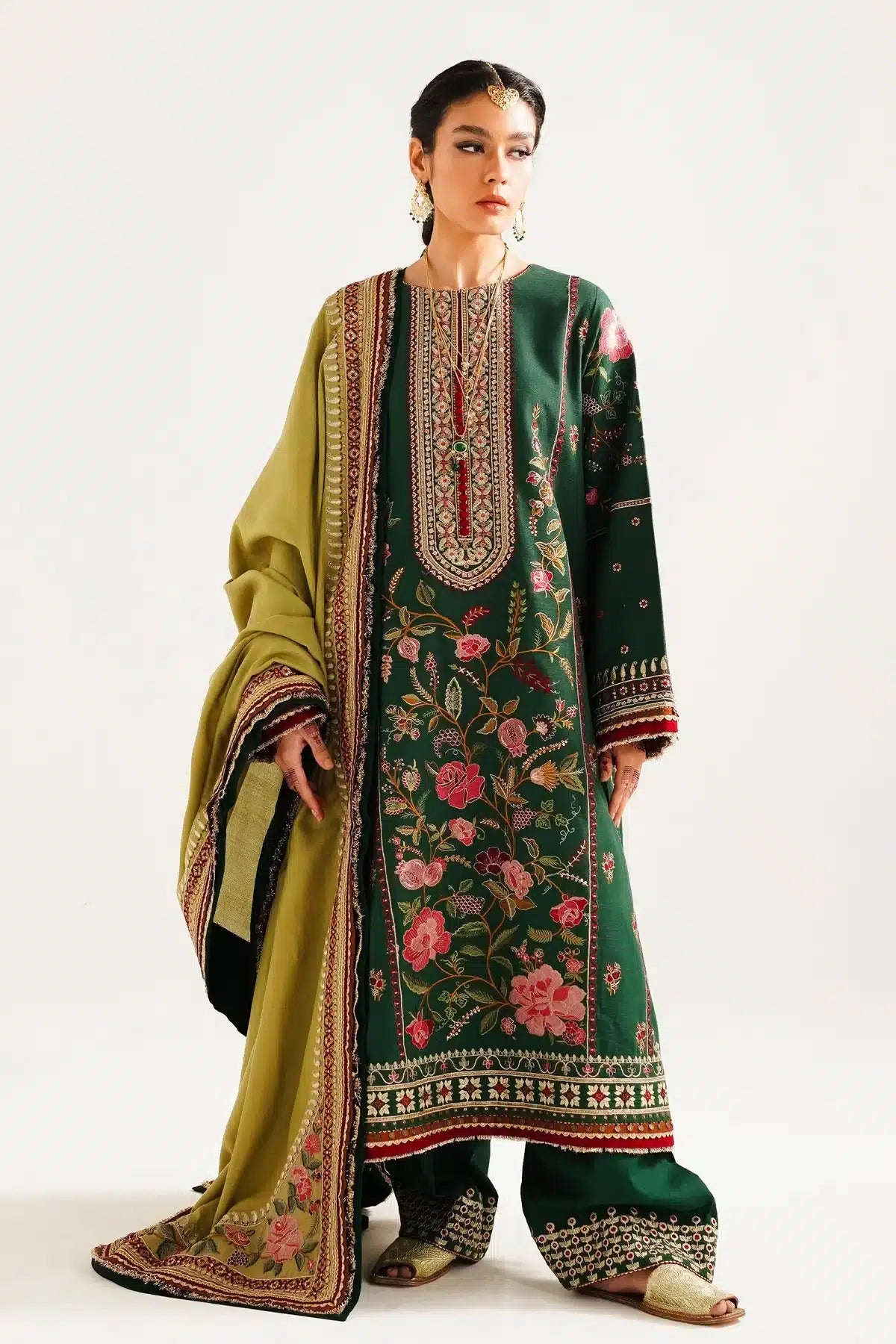 Zara ShahJahan | Winter Shawl 23 | WS23-D7 by Designer Zara Shahjahan - House of Maryam - Pakistani Designer Ethnic Wear in {{ shop.shopifyCountryName }}