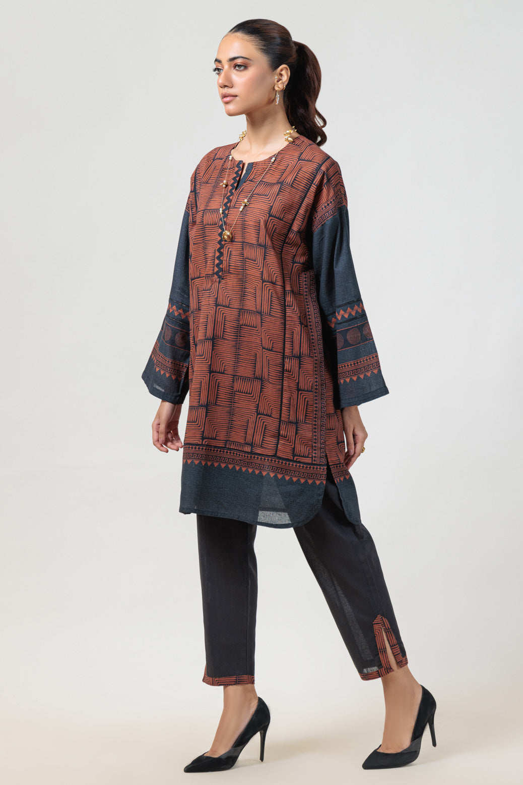 Bonanza Satrangi | Brown Khaddar 2 Piece (WS6242P07) -  Bonanza Satrangi Ready To Wear - Original Designer Dress - House of Maryam