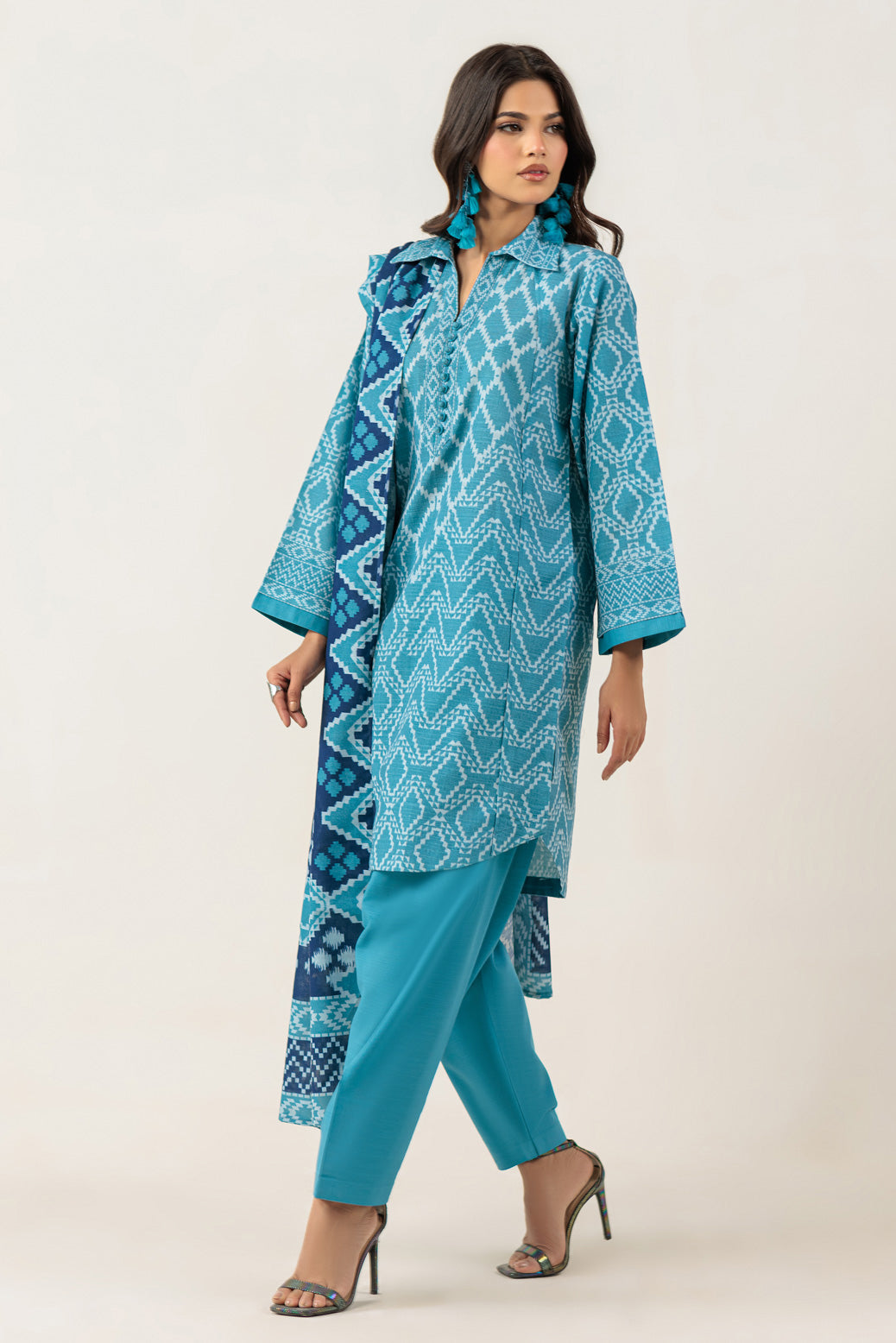 Bonanza Satrangi | Ice Blue Khaddar 3 Piece (WS6243P88)