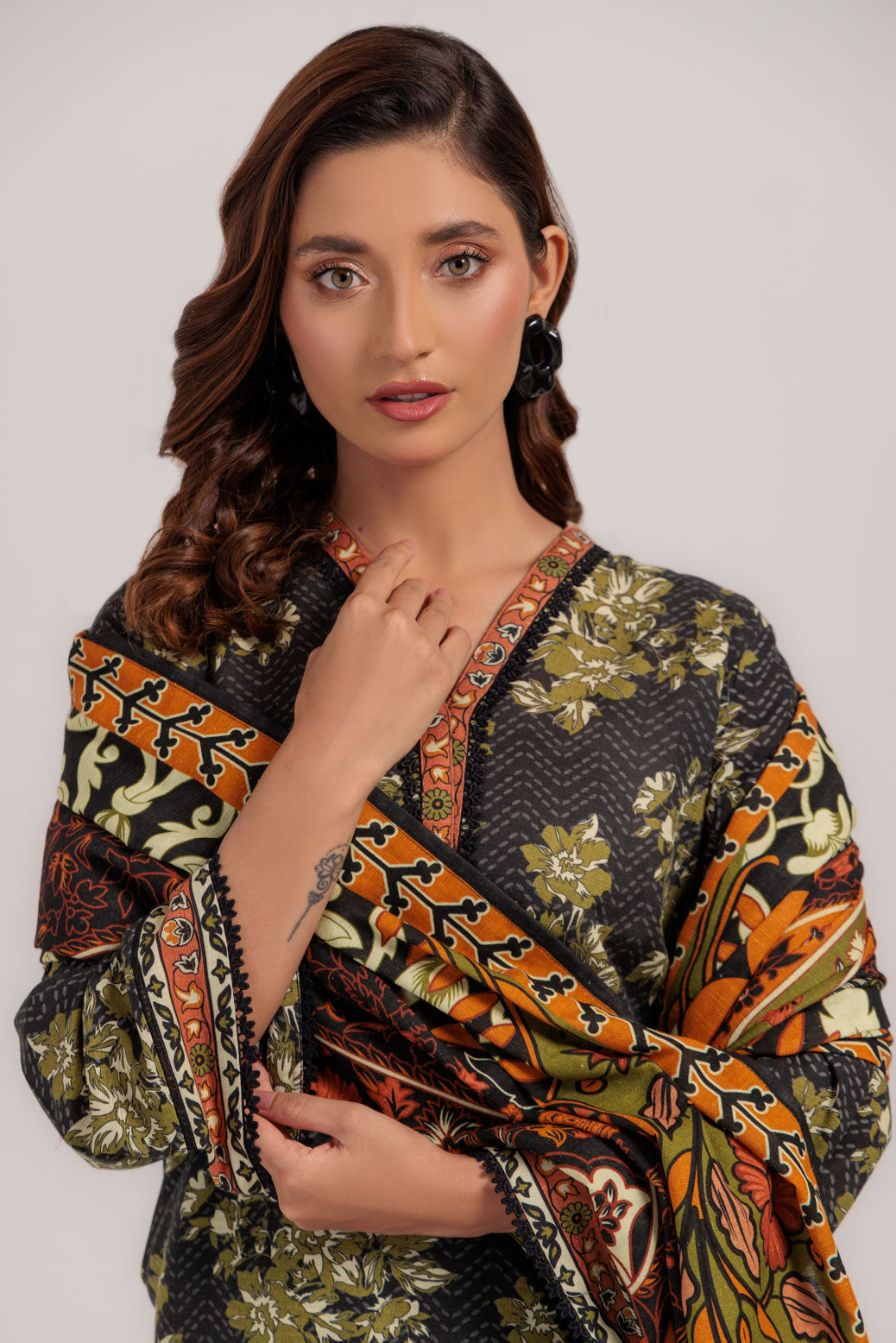 Bonanza Satrangi | Black Khaddar 3 Piece (WS7243P28) -  Bonanza Satrangi Ready To Wear - Original Designer Dress - House of Maryam