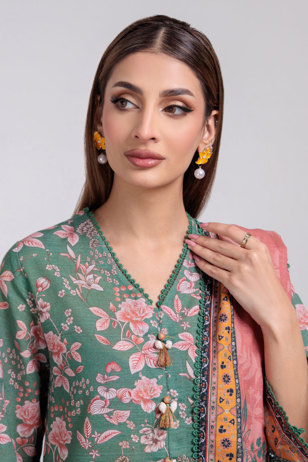 Bonanza Satrangi | Green Khaddar 3 Piece (WS7243P43) -  Bonanza Satrangi Ready To Wear - Original Designer Dress - House of Maryam