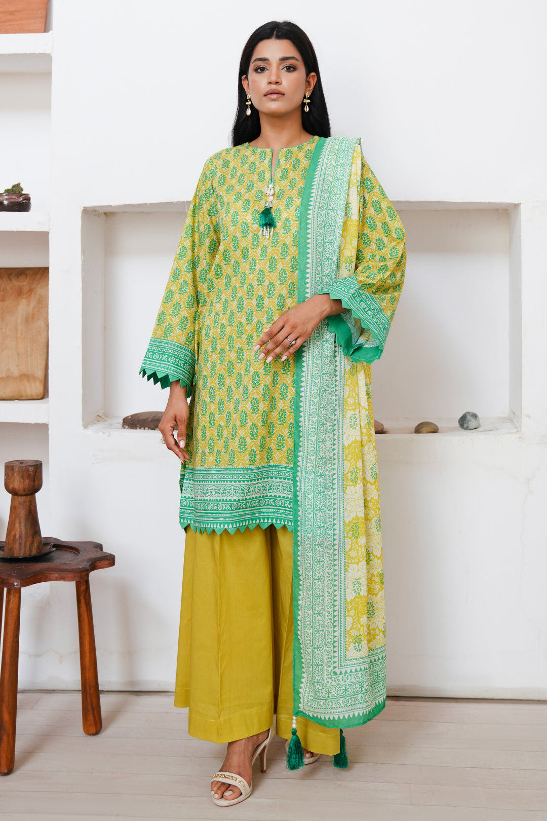 Zellbury | Unstitched 3 Piece Cambric | Shirt Shalwar Dupatta - 0117 -  Zellbury Women Essential Unstitched - Original Designer Dress - House of Maryam
