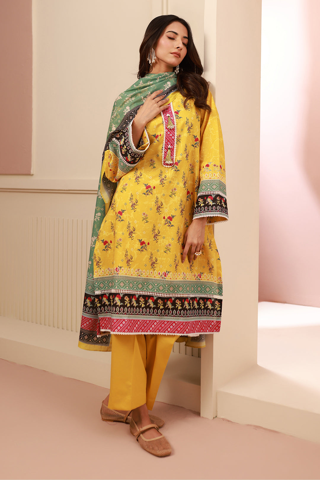 Zellbury | Unstitched 3 Piece Cambric | Shirt Shalwar Dupatta - 0631