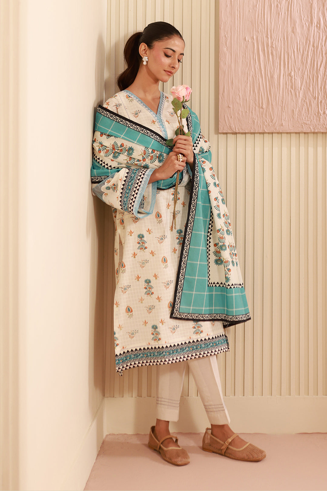 Zellbury | Unstitched 3 Piece Cambric | Shirt Shalwar Dupatta - 0668