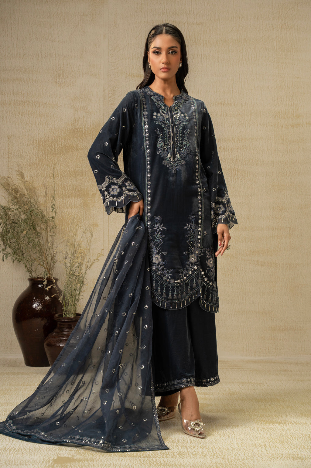 Zeen | Winter 25 | WUM35864